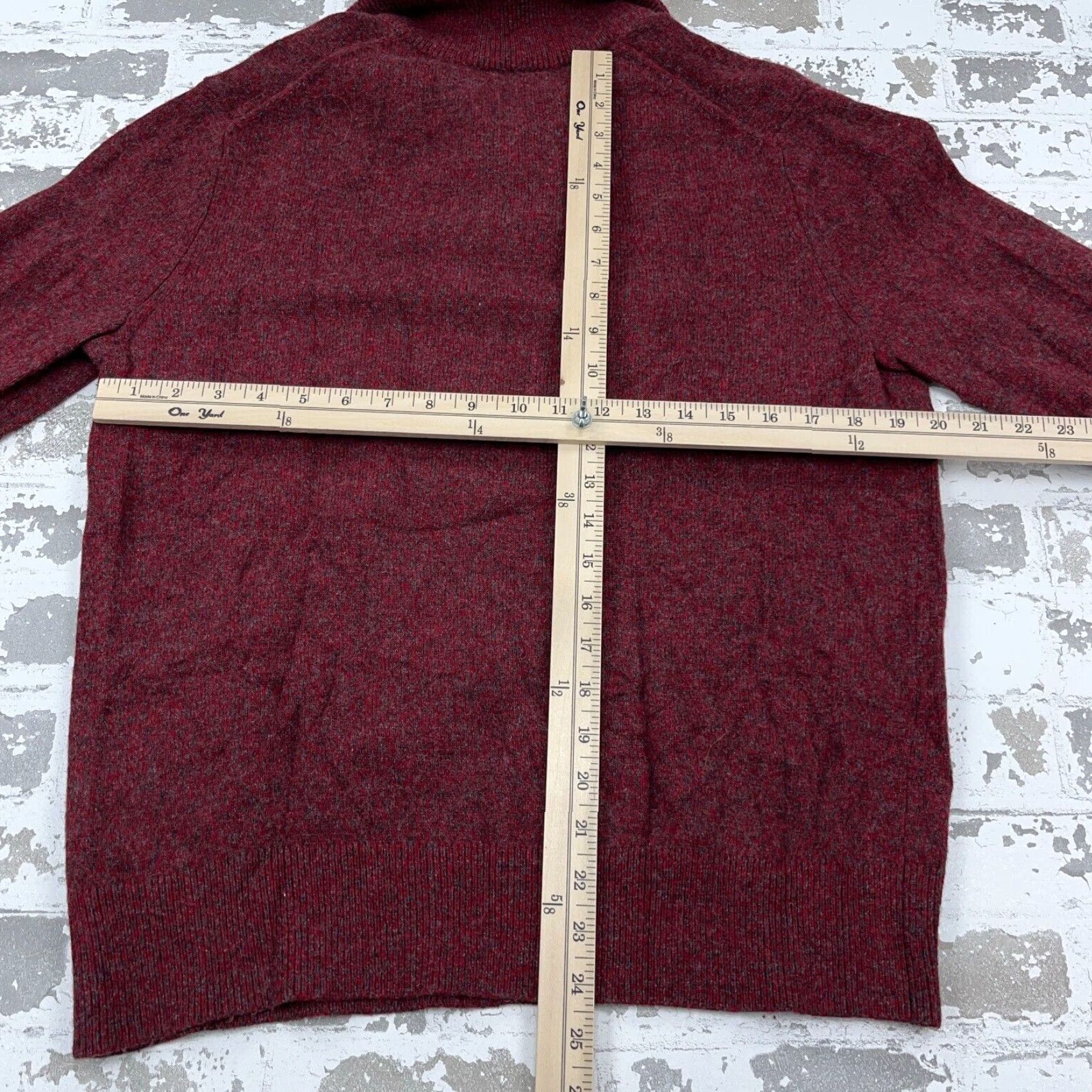 Banana Republic VINTAGE Banana Republic Sweater Shirt Men Large Red Merino Wool Knit Mock Neck Pullover (Brand: Banana Republic) Size US L / EU 52-54 / 3 - 5 Thumbnail
