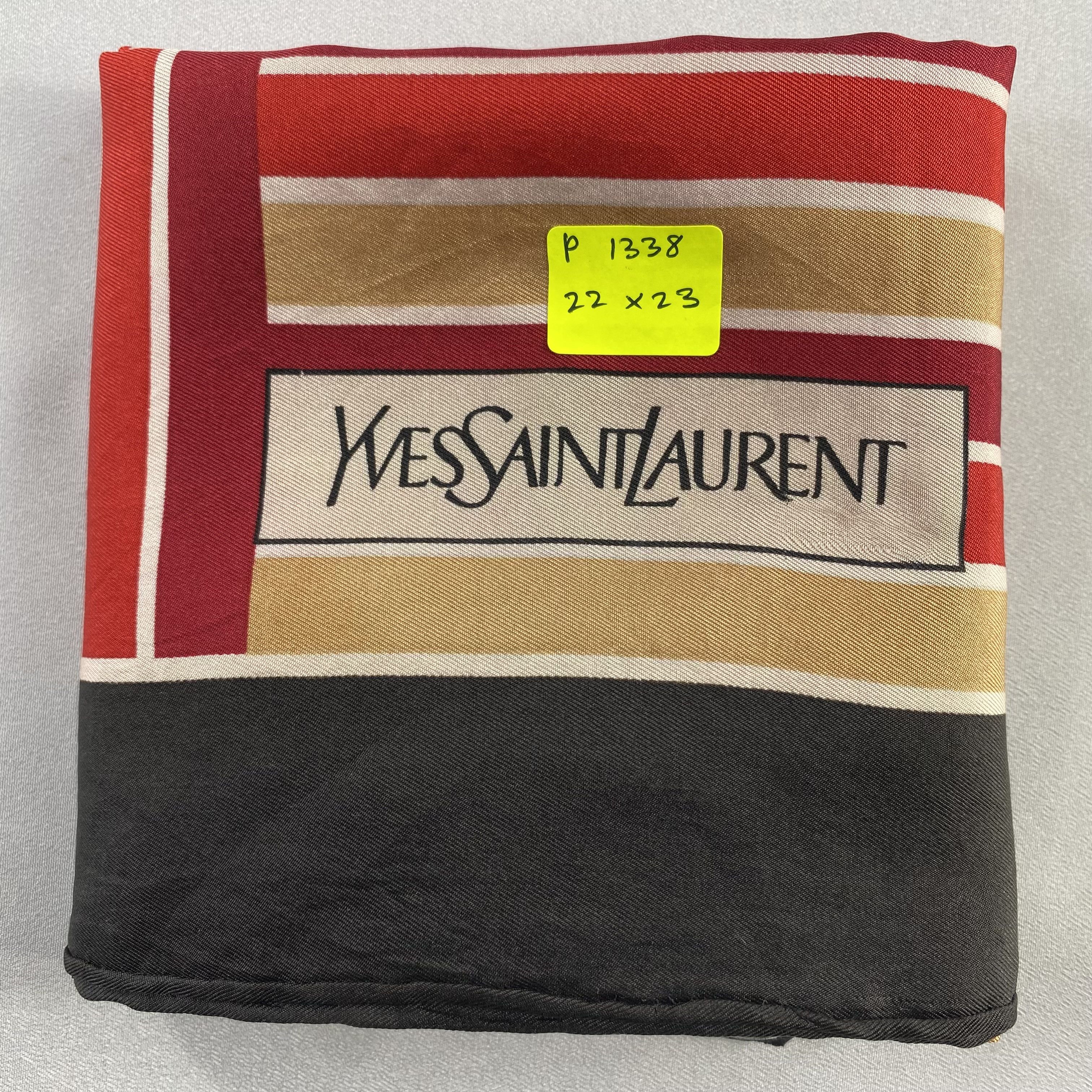 Vintage Yves Saint Laurent Bandana/ Handkerchief / Neckerchief-P1338 Size ONE SIZE - 7 Thumbnail