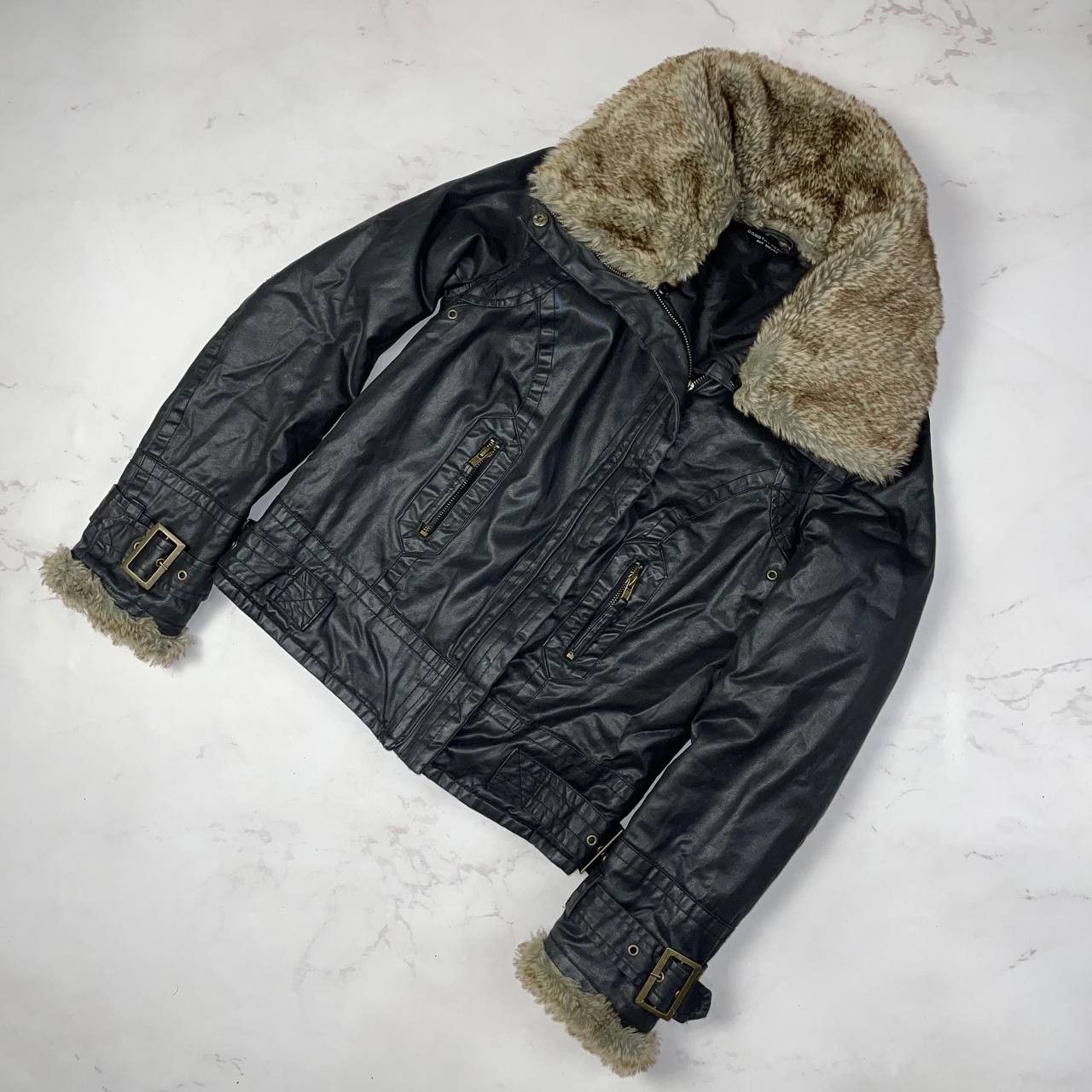 Japanese Brand Vintage Crazy Y2K Leather fur Jakets streetwear size Size M / US 6-8 / IT 42-44 - 1 Thumbnail