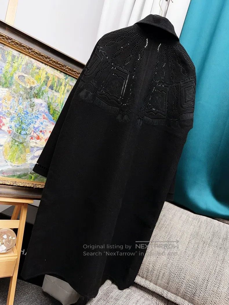 Hermes Hermes Black Cutout Embroidery Pattern Cashmere Coat Size XXS / US 00 / IT 34 - 2 Thumbnail