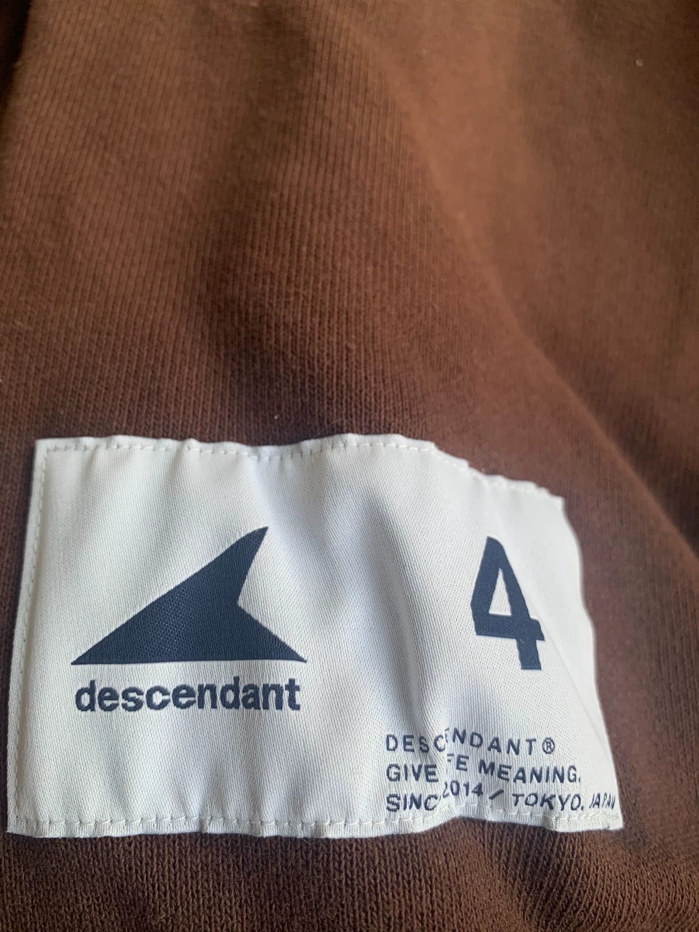 Descendant DESCENDANT OTL CREW NECK V GAZETTE Embrd Crew Neck Top Size US XL / EU 56 / 4 - 4 Thumbnail