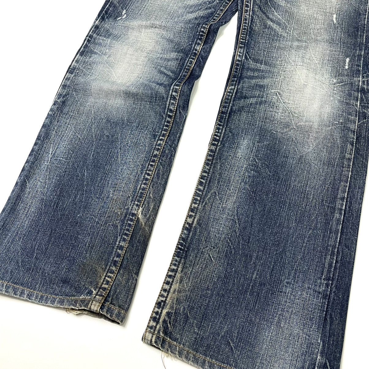 If Six Was Nine Red Pepper Studded Angle Wings Distressed Jeans Size US 32 / EU 48 - 8 Thumbnail