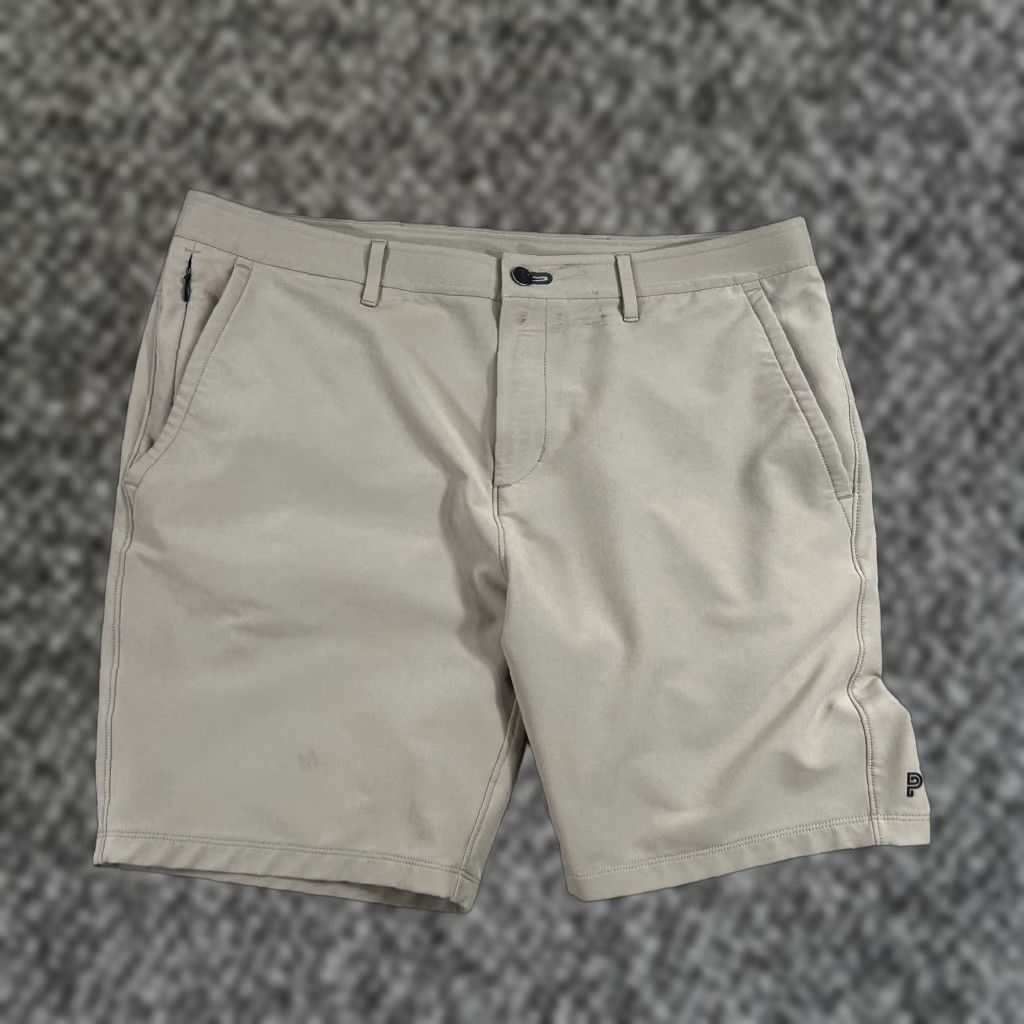 Vintage Public Rec Men Golf Shorts 36 Beige Performance 8" Pocket Size US 36 / EU 52 - 1 Thumbnail