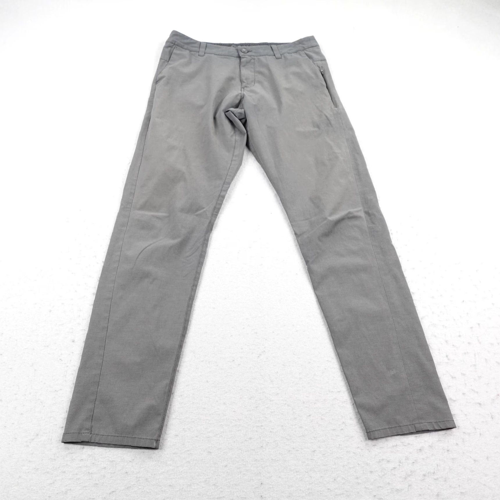 Vuori Vuori Mens 32 Gray Aim Pants Chino Zip Pockets Regular Straight Lightweight Performance Golf Size US 32 / EU 48 - 2 Thumbnail