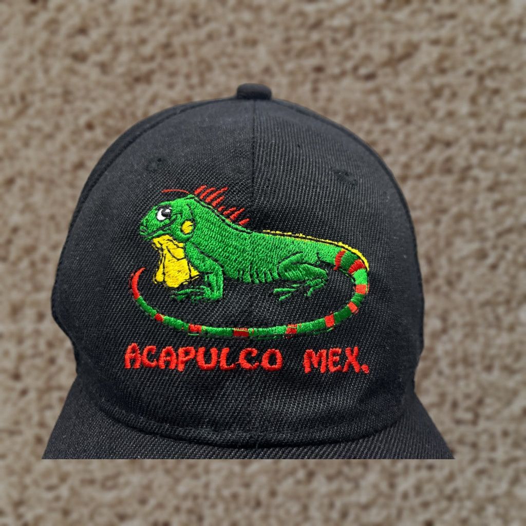 Vintage Acapulco Mexico Iguana Hat Cap Strap Back Adult One Size Black 100% Acrylic Size ONE SIZE - 1 Thumbnail