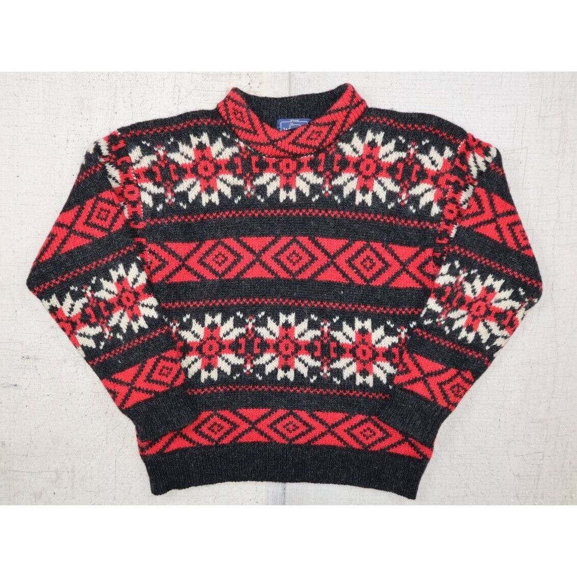 Woolrich Woolen Mills VTG Woolrich Wool Crew Neck Sweater Women Snowflake Pullover Size S / US 4 / IT 40 - 1 Thumbnail