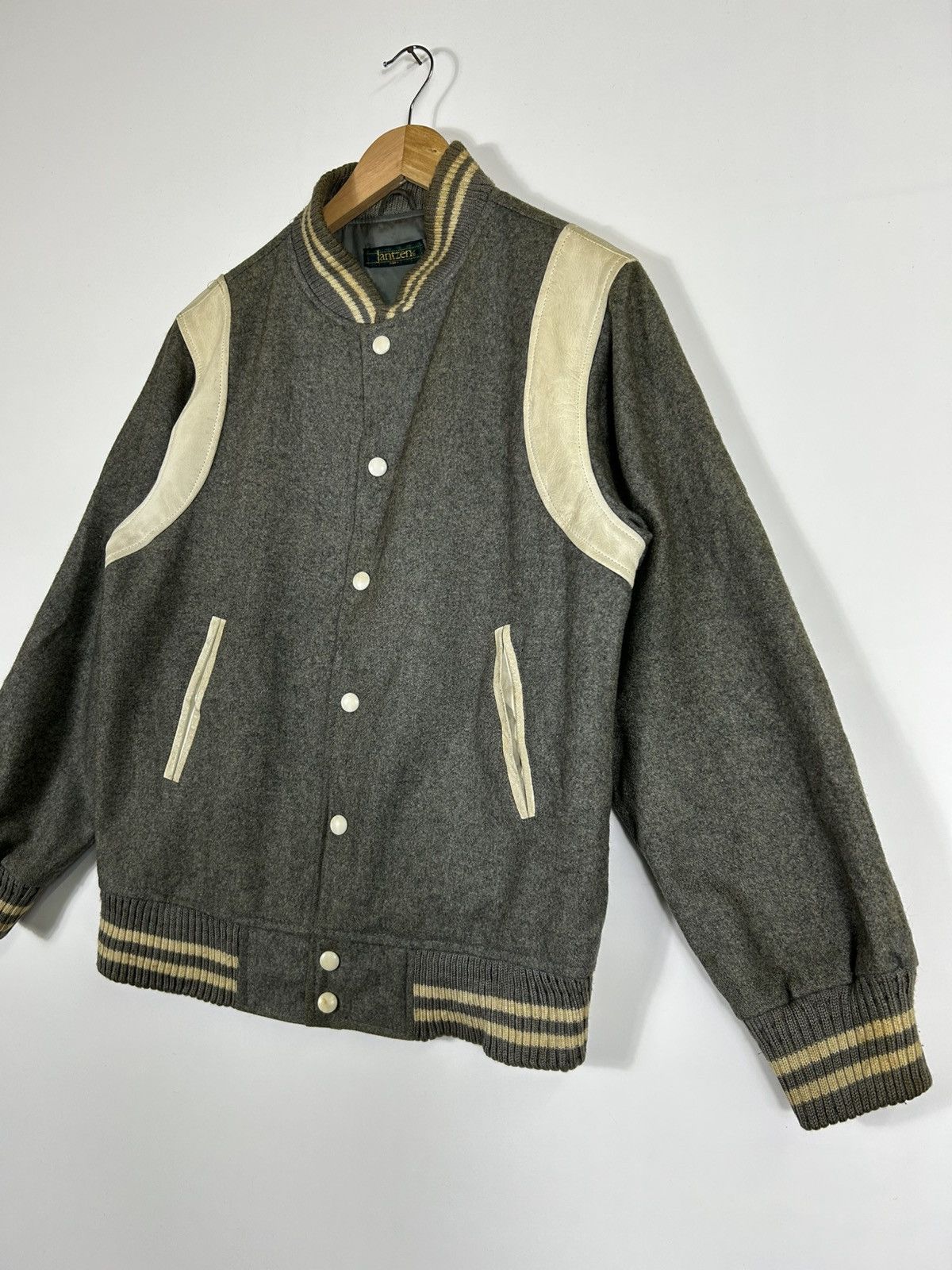 Leather × Vintage ⚡️Vintage Jantzen Leather Varsity Jacket Size US M / EU 48-50 / 2 - 3 Thumbnail
