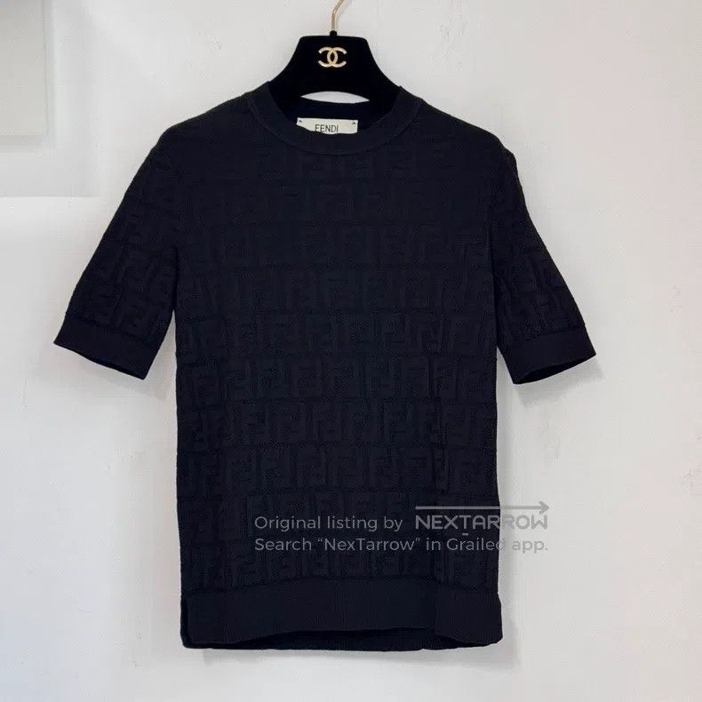 Fendi Fendi Monogrammed Logo Knit Short Sleeve Size XS / US 0-2 / IT 36-38 - 1 Thumbnail