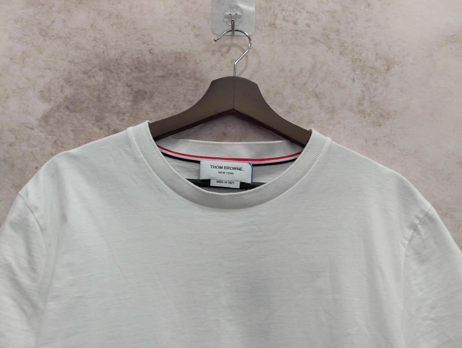 Other THOM BROWNE T-shirt 4 (130) Size US L / EU 52-54 / 3 - 8 Thumbnail