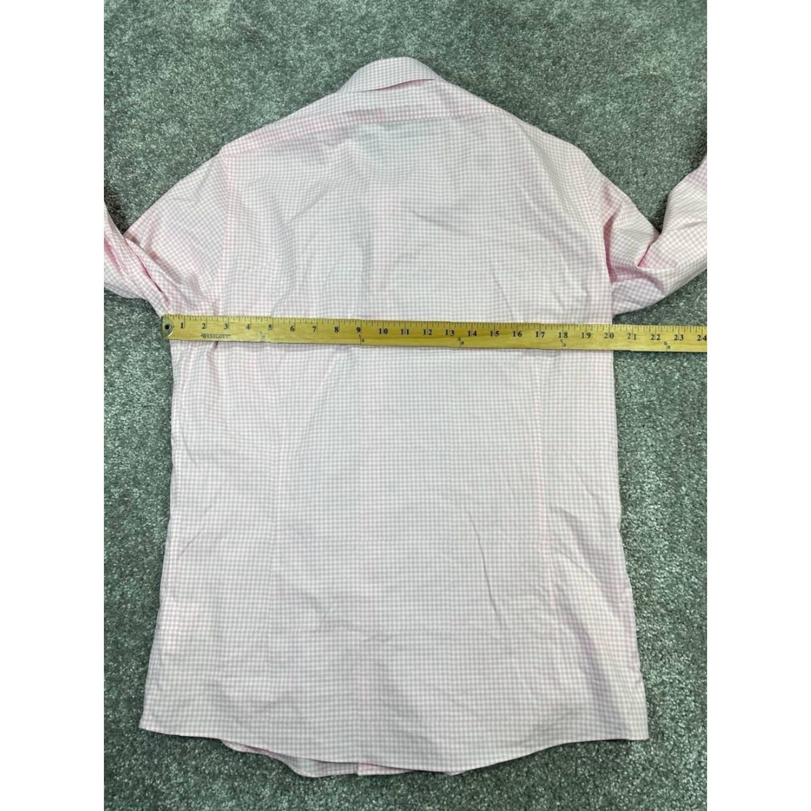 Brooks Brothers Brooks Brothers Pink White Check Dress Shirt Mens 15.5 * User: Brooks Brothers Check Pink White Men's Dress Shirt 15.5 * Size 42R - 6 Thumbnail