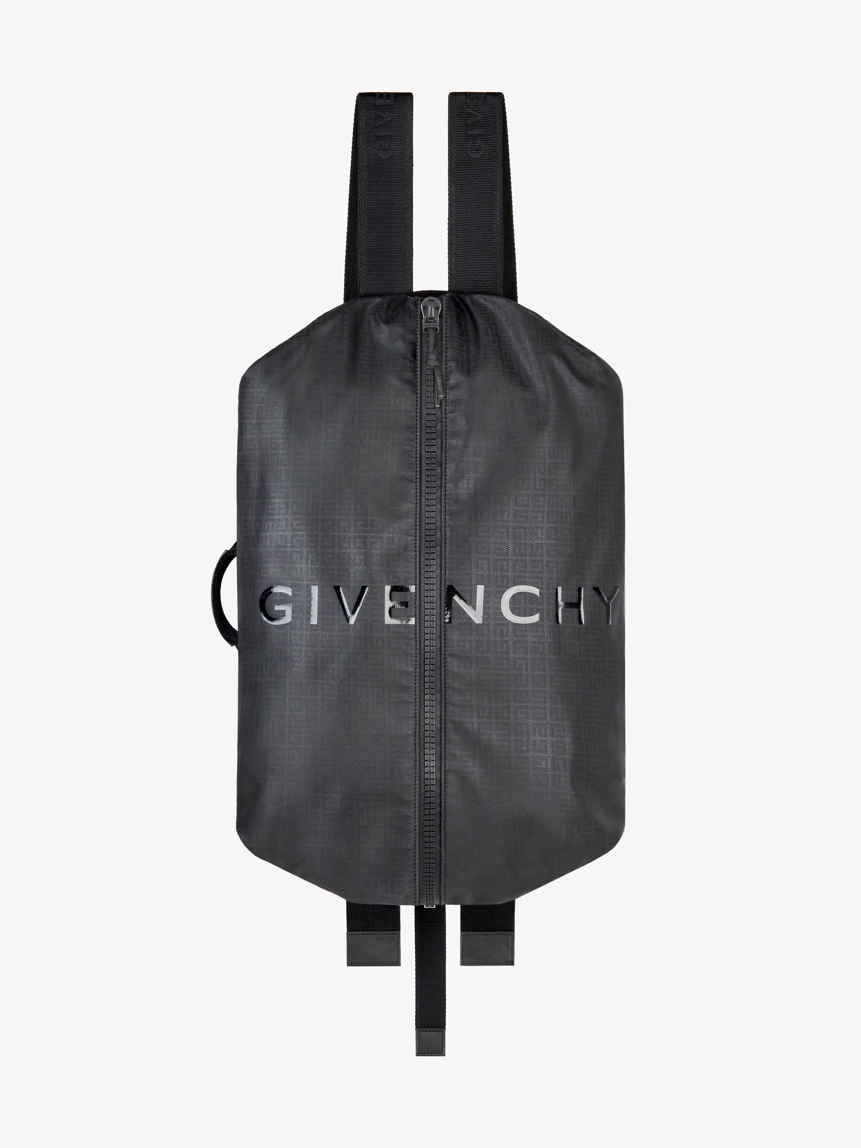 o1w1db10925 Size: OS / G-Zip Backpack Medium in Black