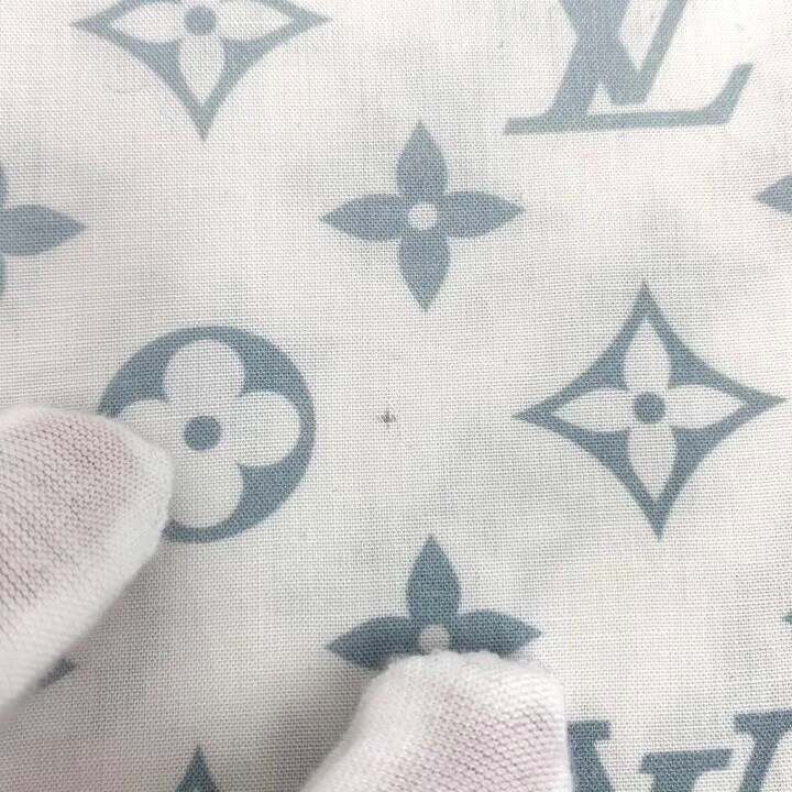 Louis Vuitton Louis Vuitton Logo Monogram Short Sleeve Shirt Size US L / EU 52-54 / 3 - 9 Thumbnail