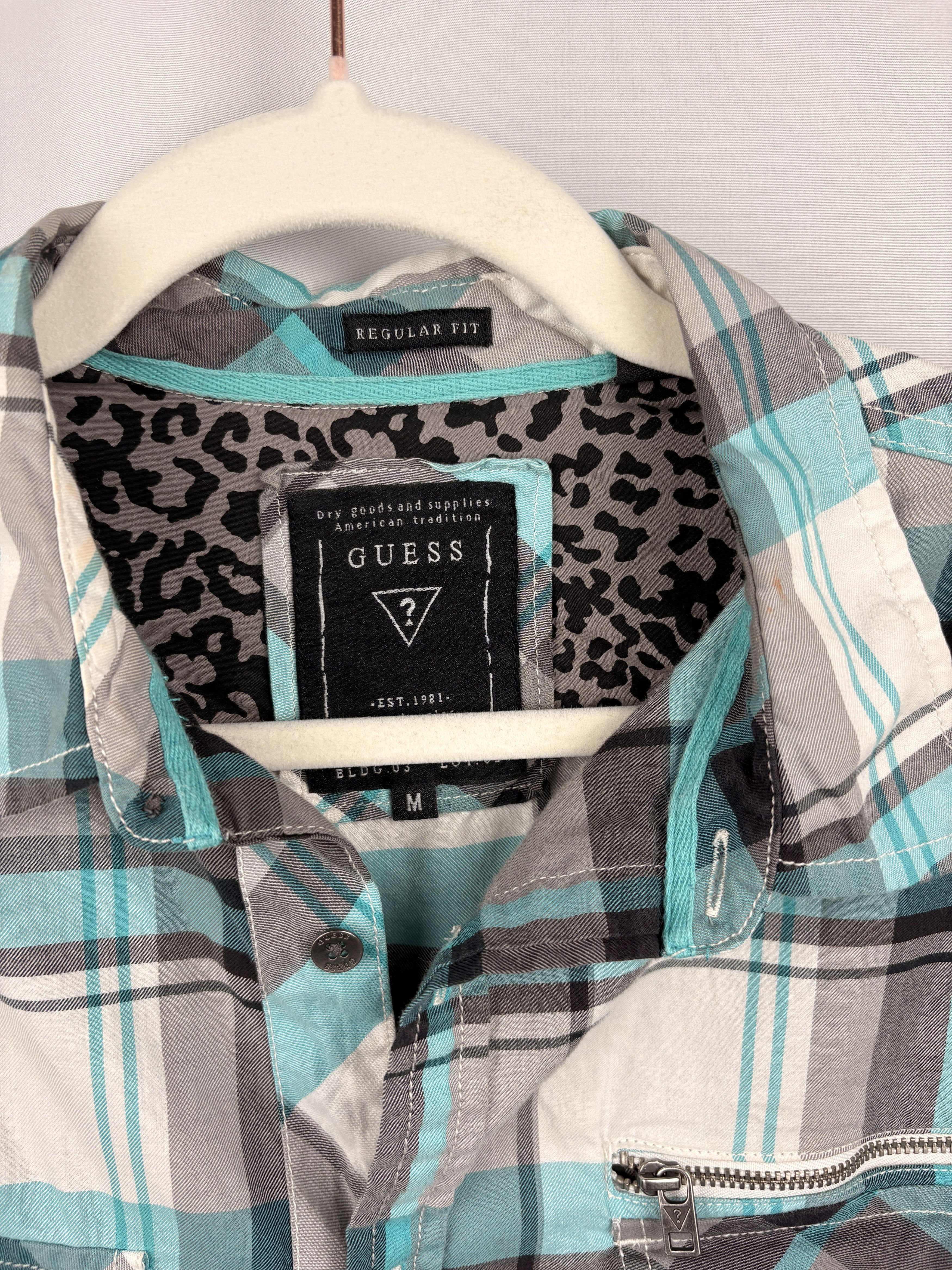 Guess GUESS Plaid Button Up Shirt Zip Pocket Western Style Size US M / EU 48-50 / 2 - 3 Thumbnail