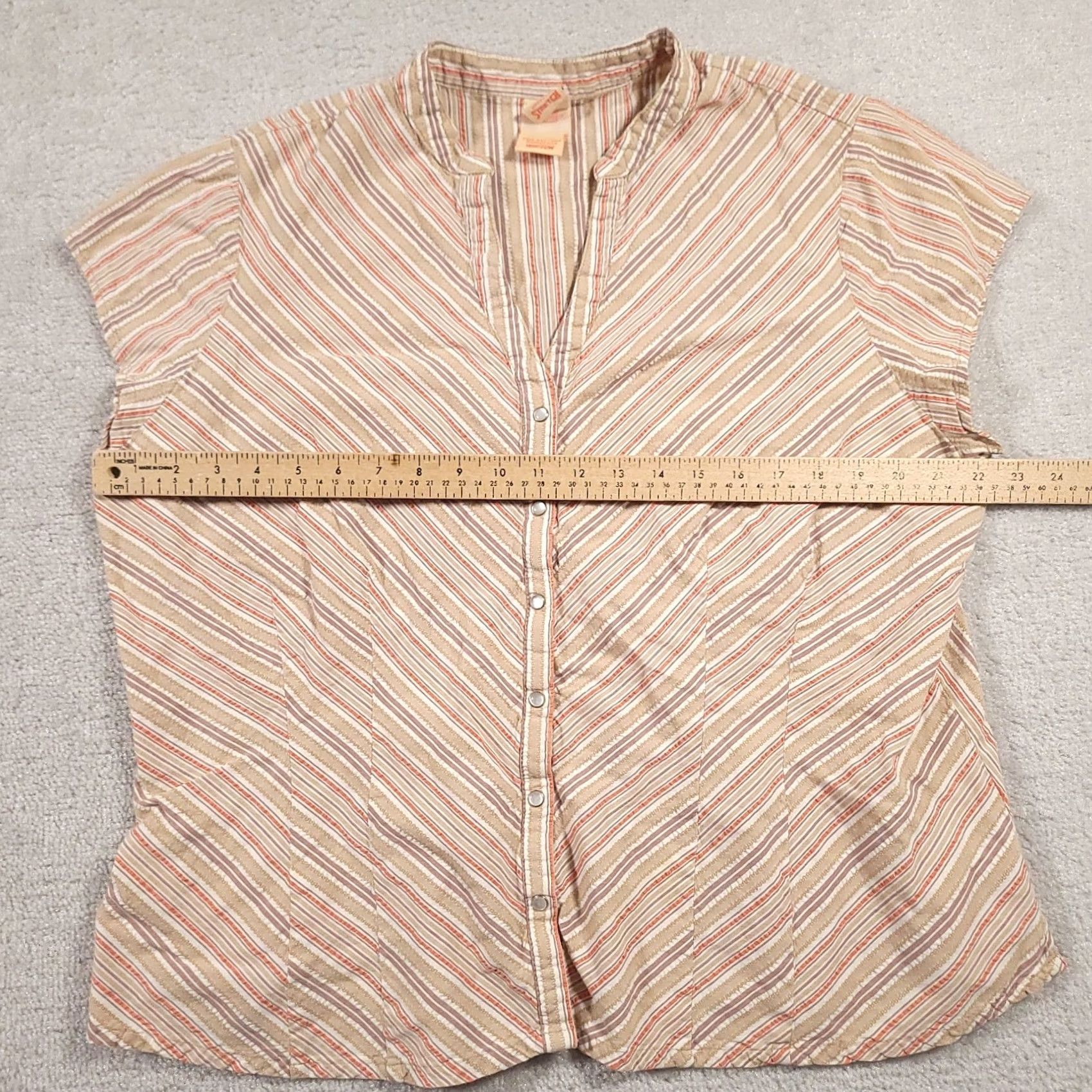 Faded Glory VINTAGE Faded Glory Shirt Womens 18/20W Beige Striped Stretch Pearl Snap V Neck Y2K Womens Size XXL / US 16-18 / IT 52-54 - 3 Thumbnail
