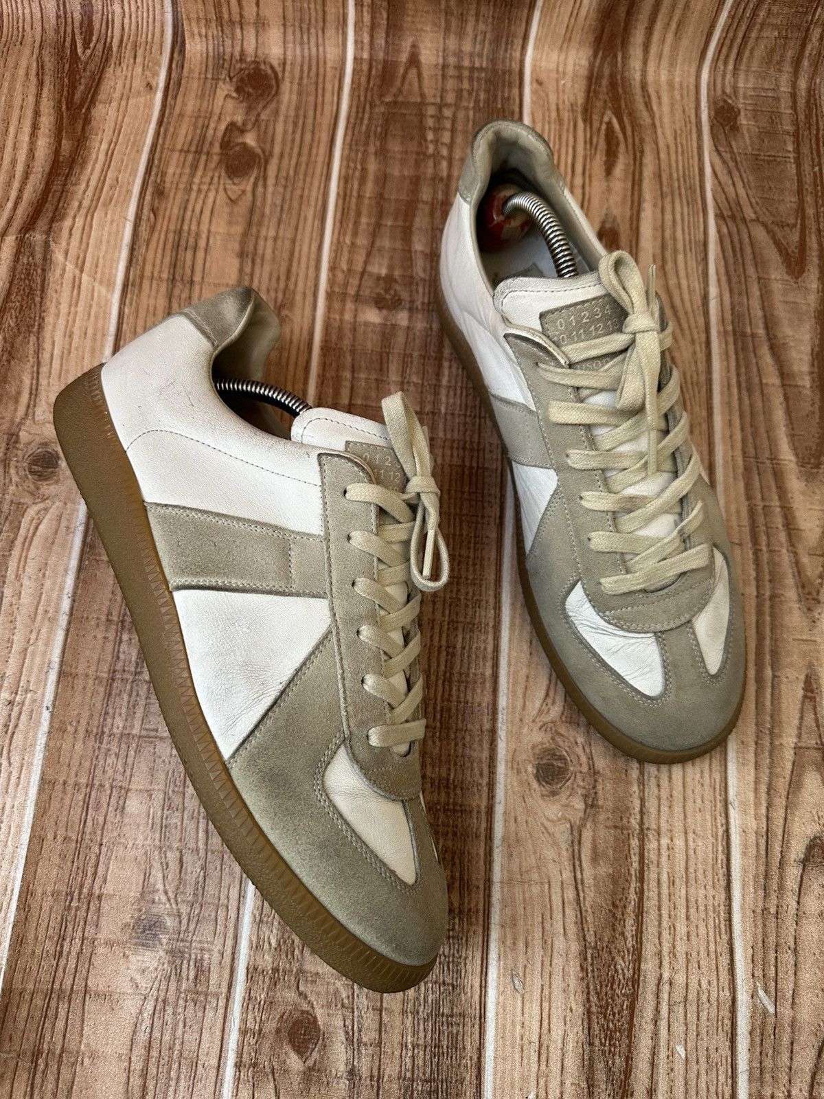 Maison Margiela Maison Margiela REPLICA GAT Gray/White Lowtop Sneaks Size US 9 / EU 42 - 1 Thumbnail