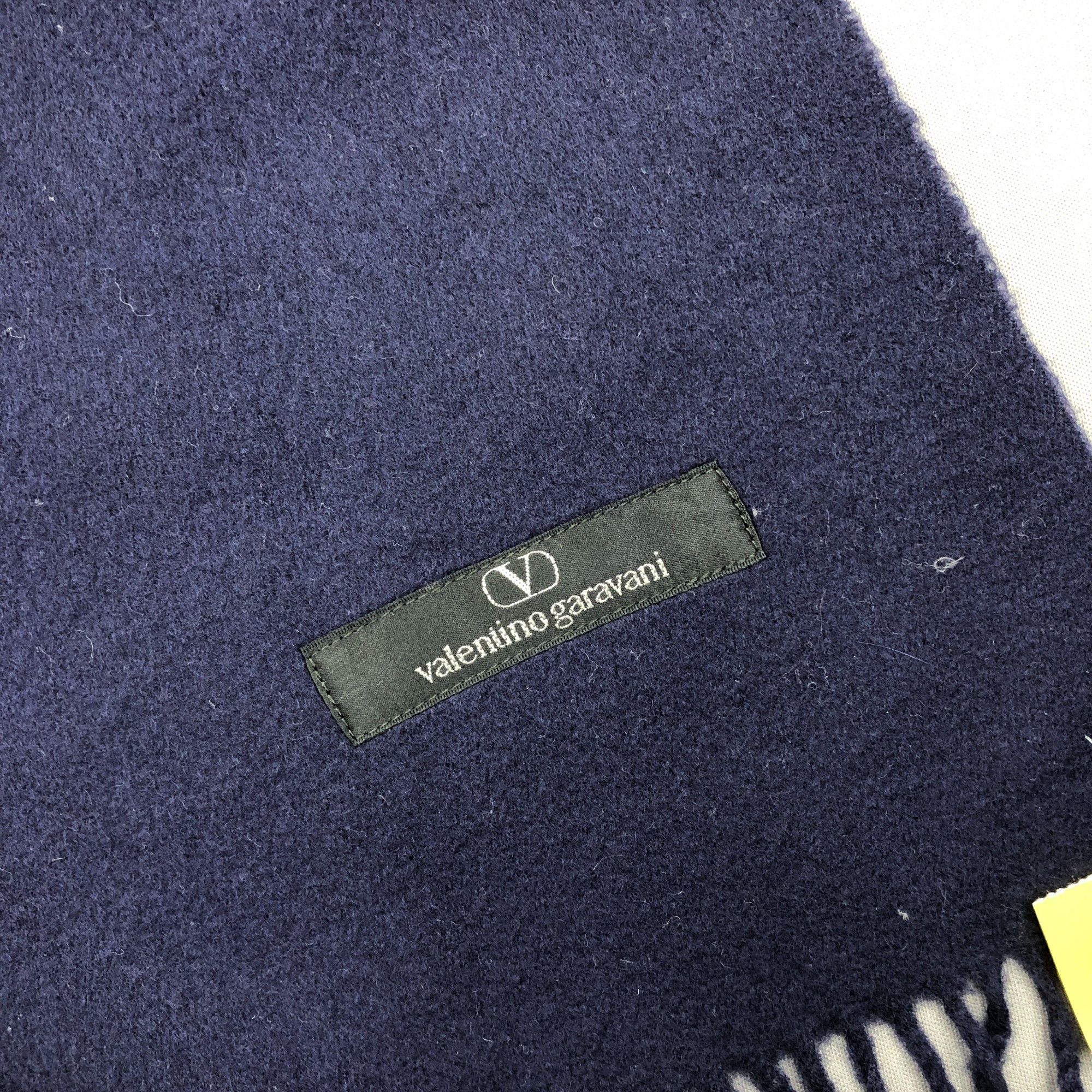 Valentino Vintage Valentino Garavani Scarf Muffler Wool Scarves Size ONE SIZE - 6 Thumbnail