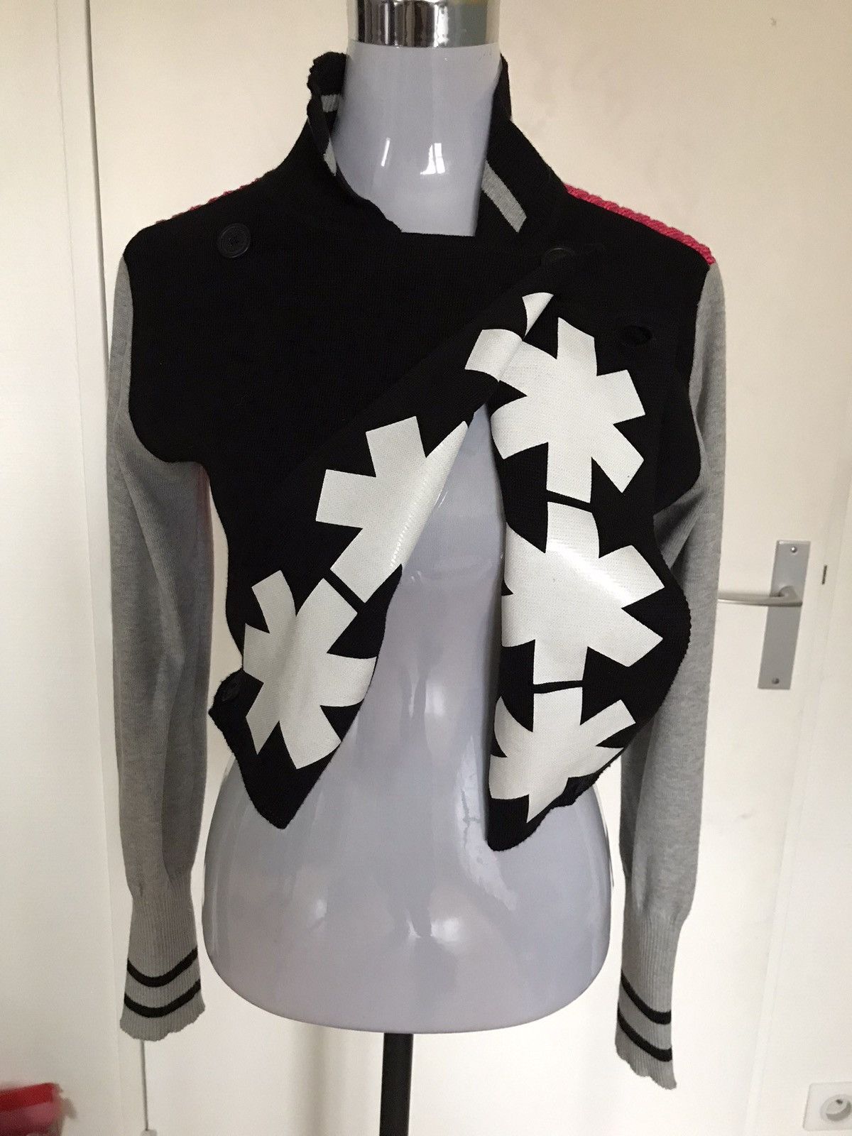 Vivienne Westwood VIVIENNE WESTWOOD. Cardigan. Perfect condition. Size XS / US 0-2 / IT 36-38 - 1 Thumbnail