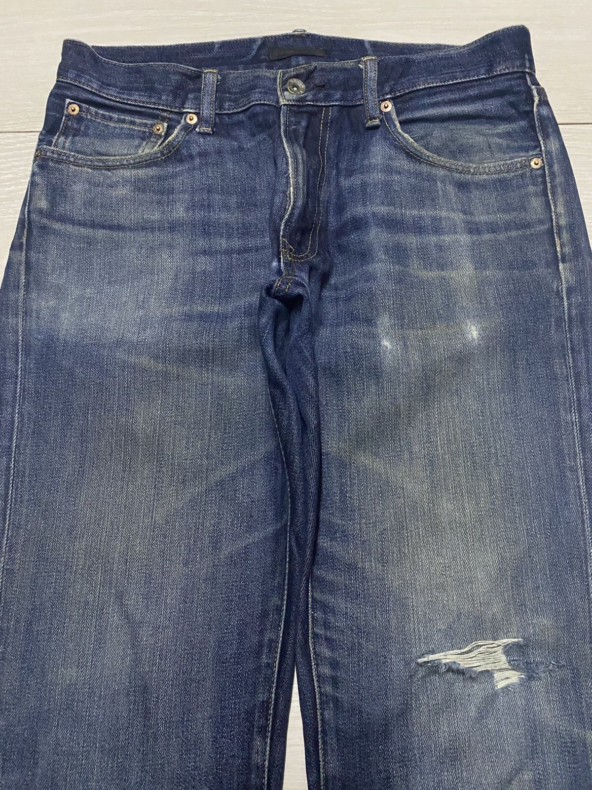 Uniqlo Vintage Japanese Uniqlo Blue wash Distressed Slim Fit Jeans Size US 32 / EU 48 - 3 Thumbnail