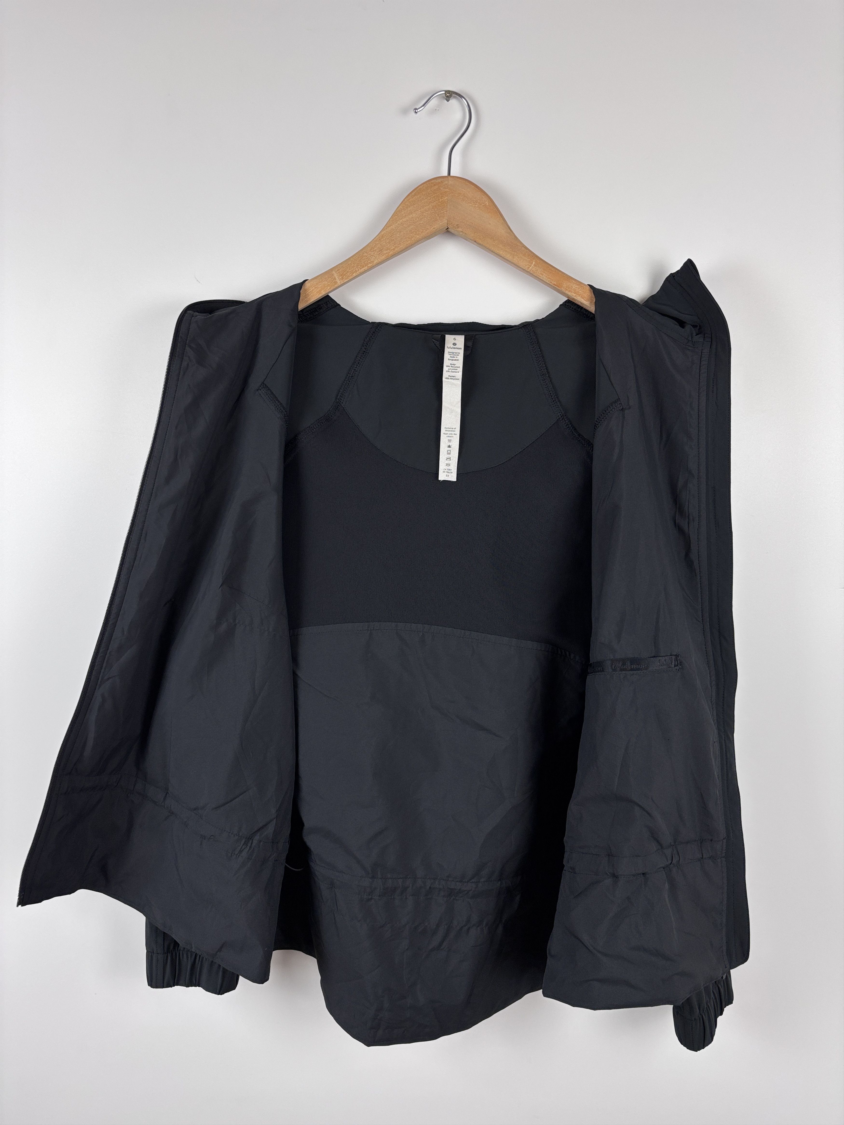 Lululemon Womens Lululemon Full Zip Hooded Jacket Black Size 6 Size M / US 6-8 / IT 42-44 - 8 Thumbnail