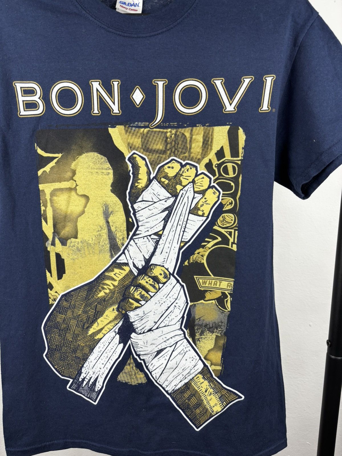 Band Tees Bon Jovi World Tour 2013 size S Size US S / EU 44-46 / 1 - 3 Thumbnail