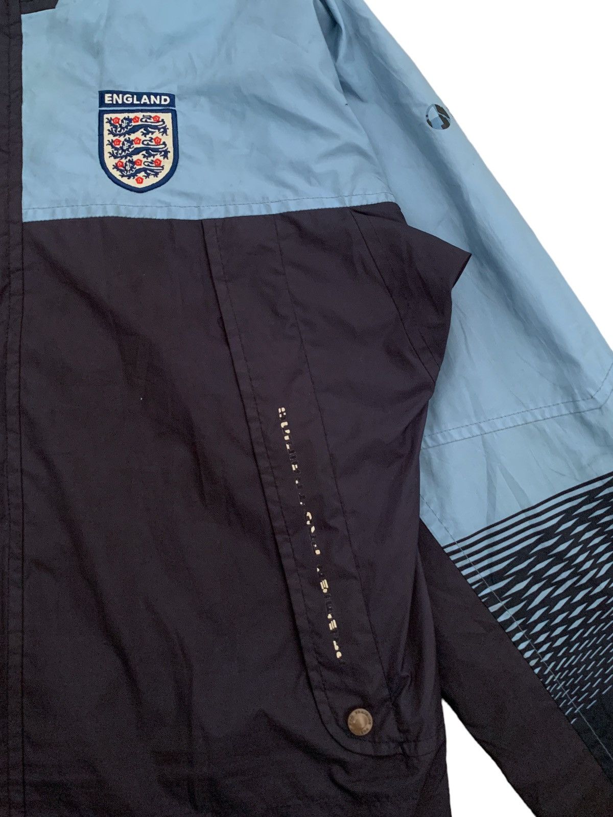Umbro Vintage England 2000s training jacket rare #Beckham Size US M / EU 48-50 / 2 - 14 Thumbnail