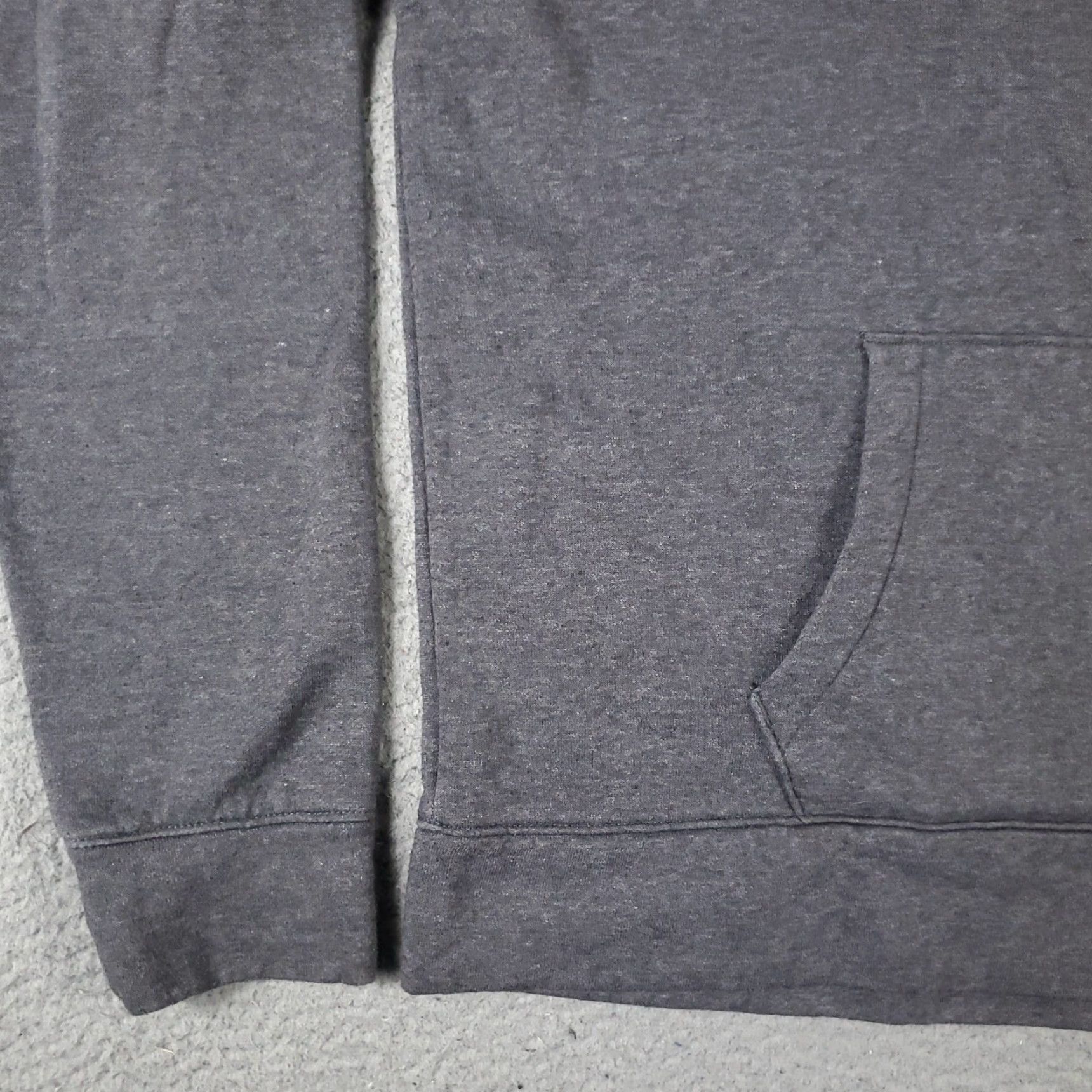 Reebok Reebok Hoodie Mens XL Gray Casual Pullover Fleece Sweatshirt Classic Sports Size US XL / EU 56 / 4 - 4 Thumbnail