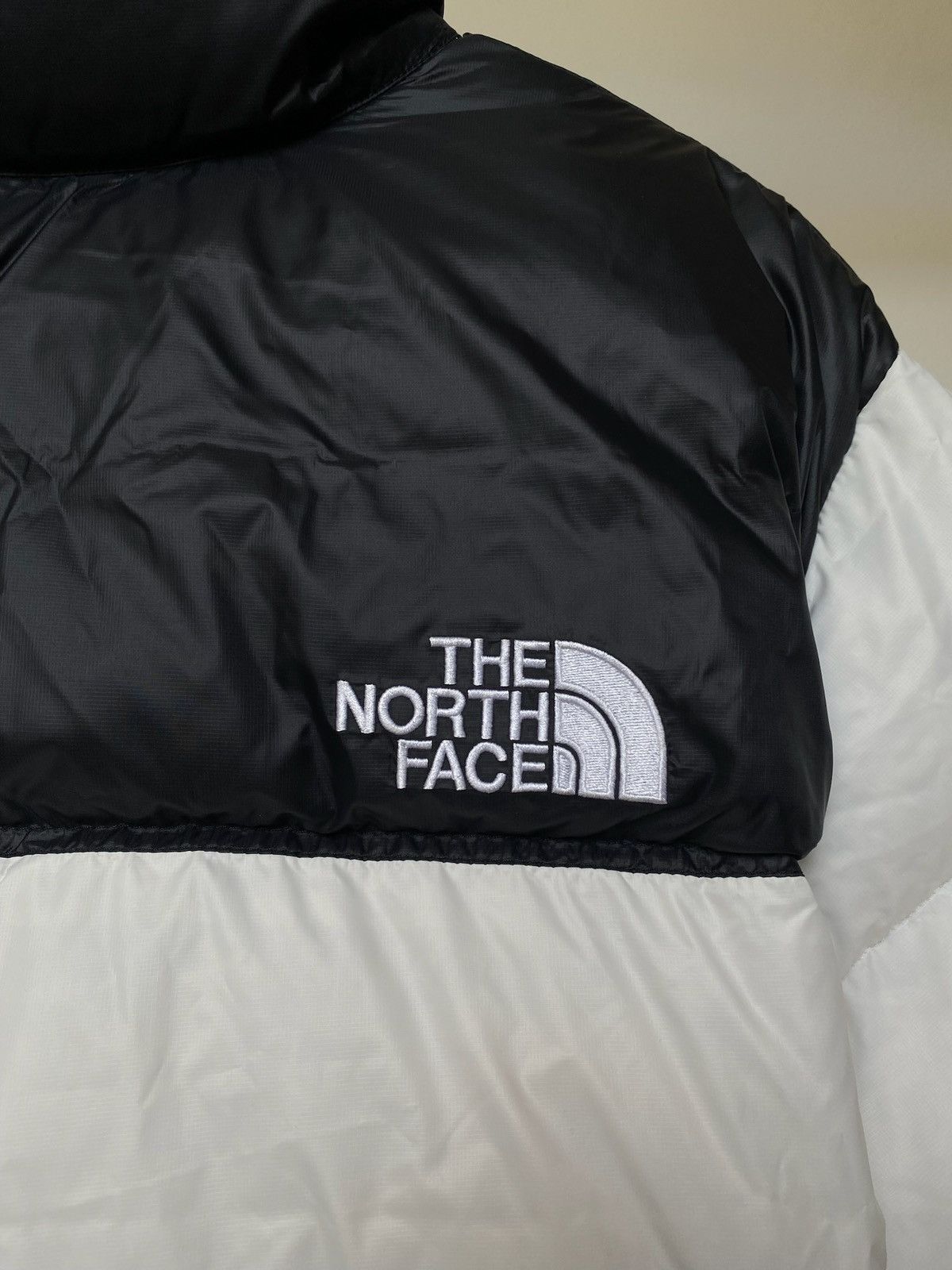 The North Face The North Face Nuptse 1996 Size US XL / EU 56 / 4 - 3 Thumbnail