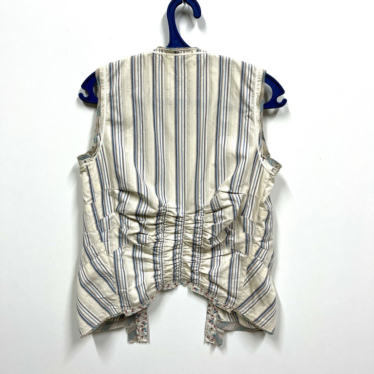 Marithe + Francois Girbaud Marithe Francois Girbaud Sleeveless Pleated Button Up Size S / US 4 / IT 40 - 10 Thumbnail