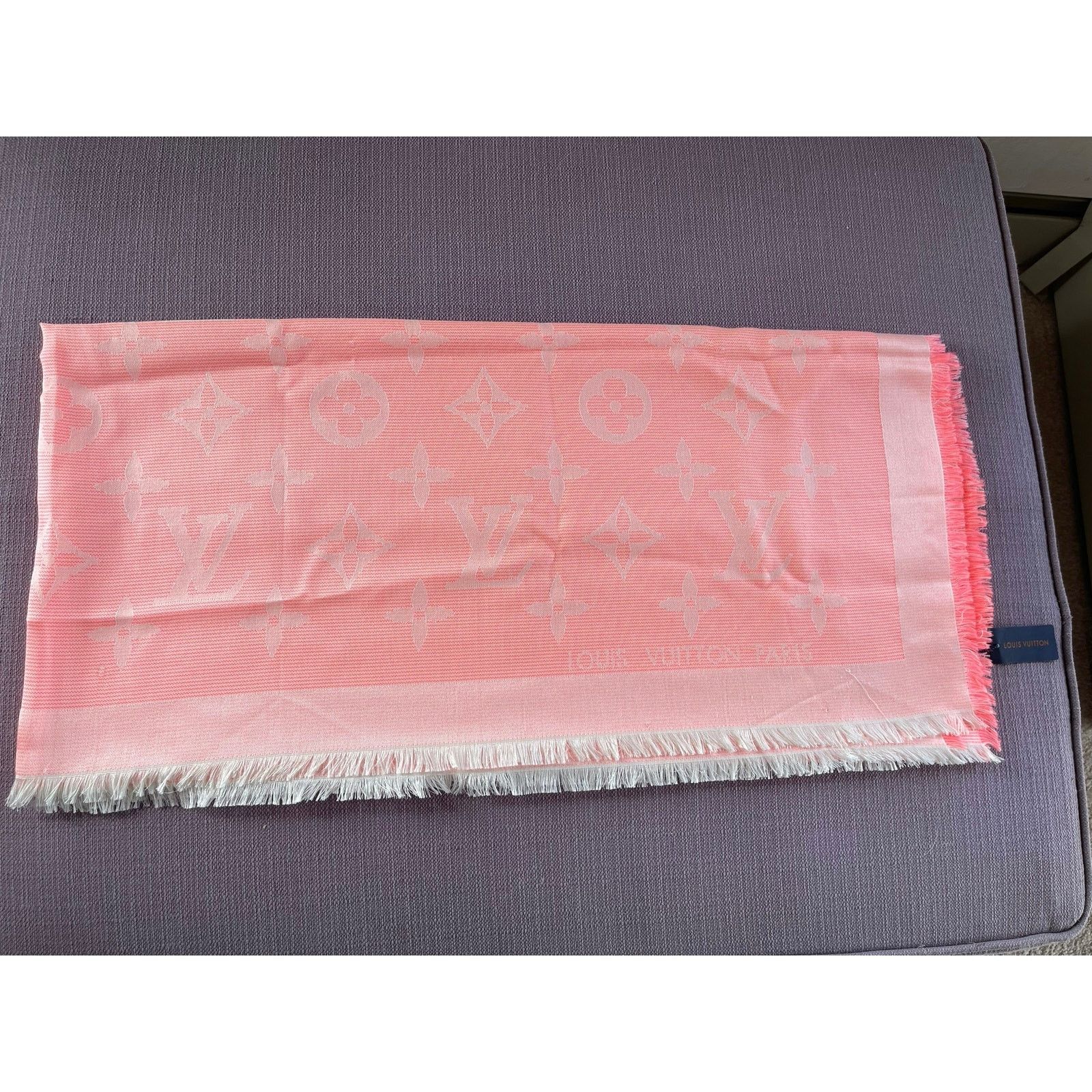 Louis Vuitton Chale Beyond Mongram Scarf NWT