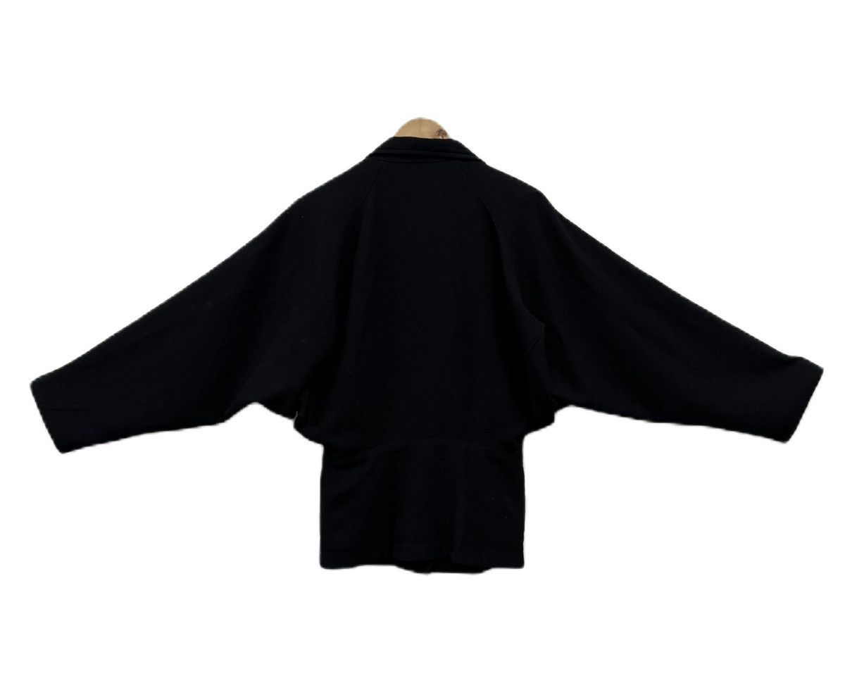 Issey Miyake Vintage 80s Issey Miyake Jacket Batwing Size M / US 6-8 / IT 42-44 - 2 Thumbnail