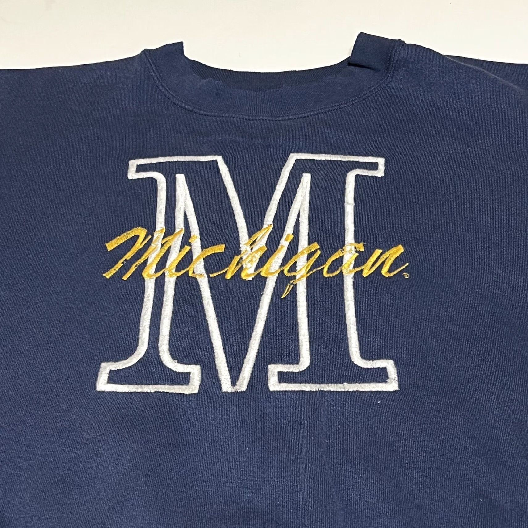 Vintage VINTAGE Dodger Embroidered Michigan Crewneck Sweatshirt Made in USA Men's XXL Crew Neck Blue Cotton Blend Pullover Embroidered Sweatshirt USA Men Size US XXL / EU 58 / 5 - 2 Thumbnail