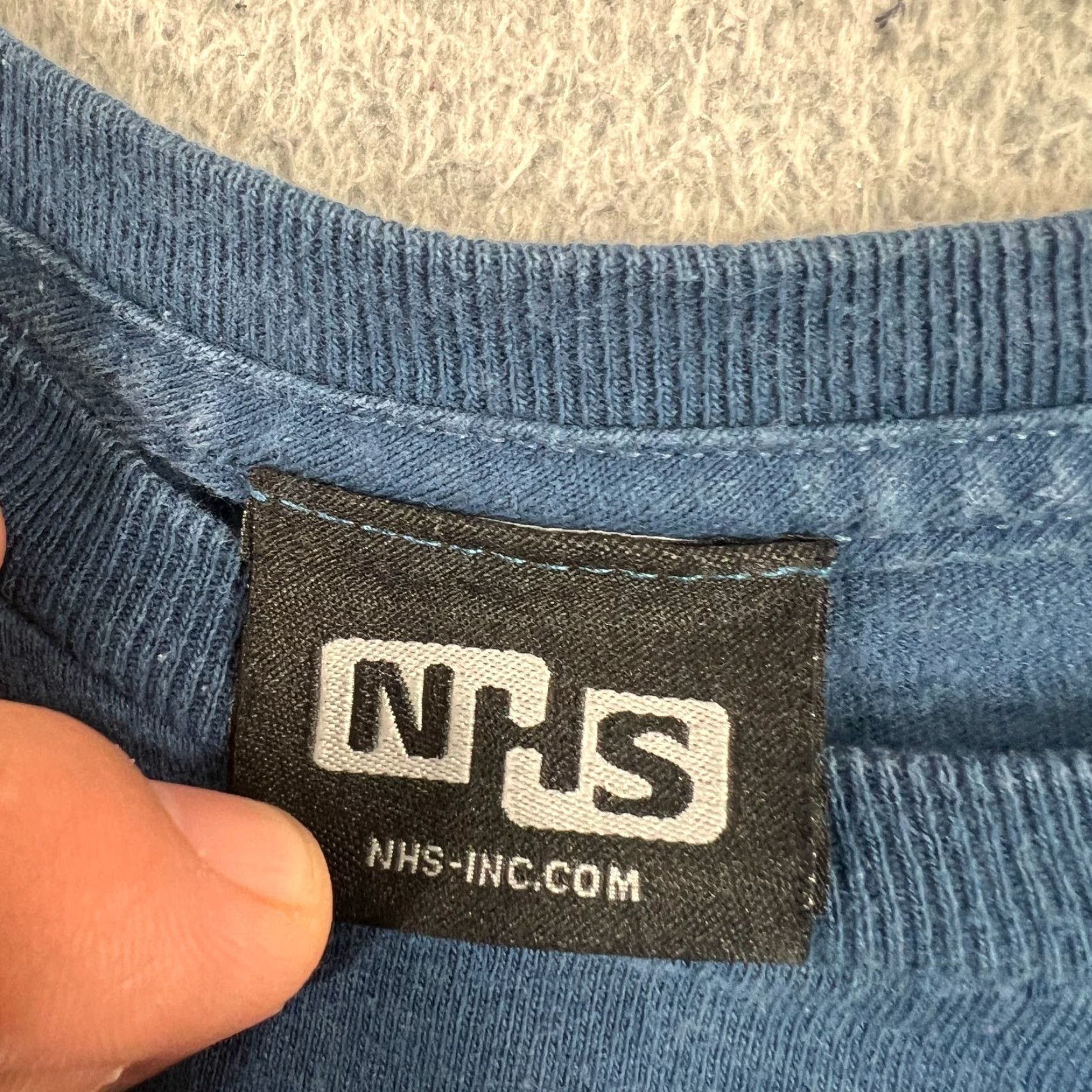 Vintage Vintage Santa Cruz T Shirt Sz Medium NHS Skate Screaming Hand Blue 90s Size US M / EU 48-50 / 2 - 5 Thumbnail