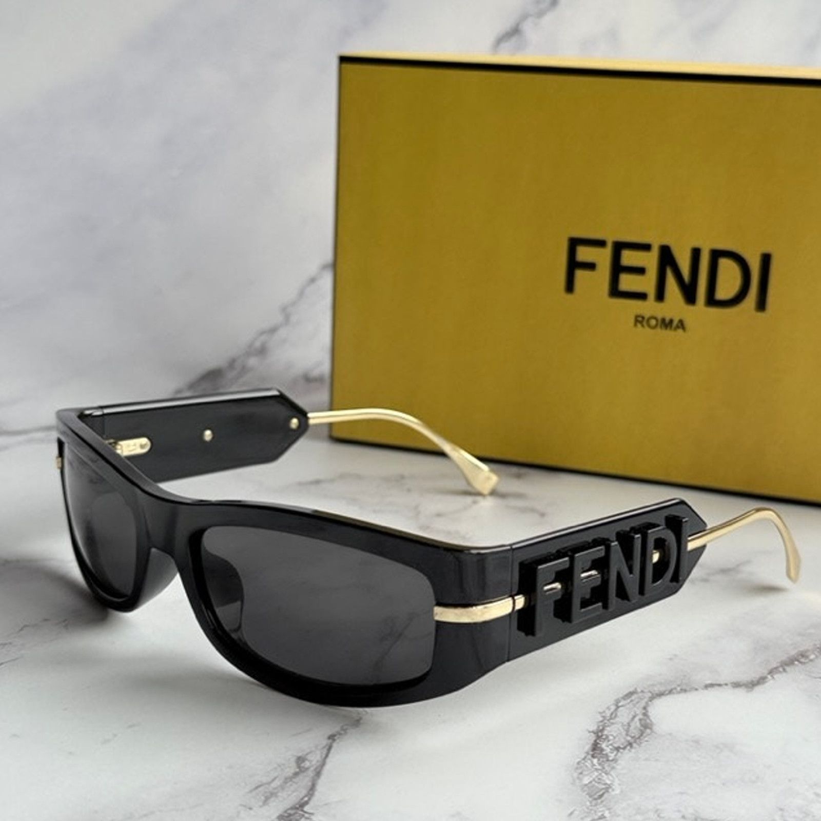 Fendi NEW Fendi FE40120I Fendigraphy Black Shield Sunglasses Size ONE SIZE - 2 Thumbnail