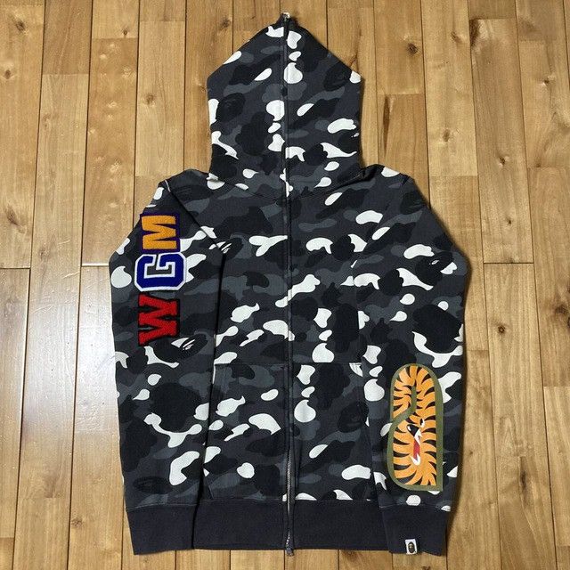 Bape 💫Glow in the dark💫 BAPE city camo shark full zip hoodie APE Size US L / EU 52-54 / 3 - 2 Thumbnail