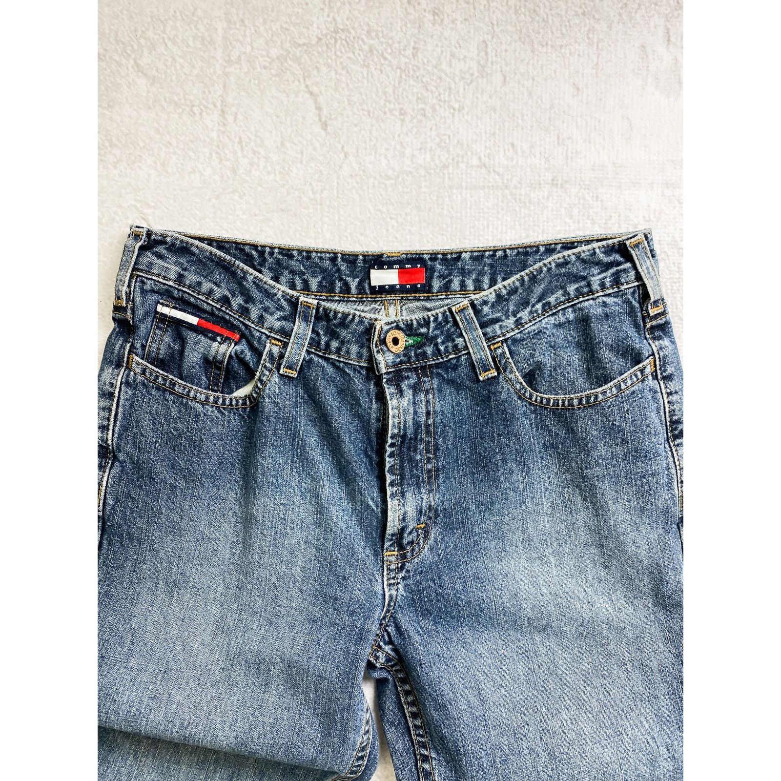 Tommy Hilfiger Vintage 90s Tommy Hilfiger Flare Jeans - Women's 30x31 Size 30" / US 8 / IT 44 - 3 Thumbnail
