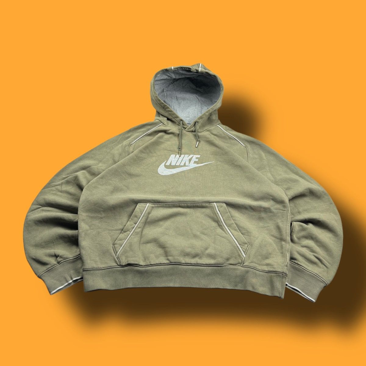Nike × Vintage NIKE VINTAGE CENTER LOGO OVERSIZE BOXY HOODIE Size US L / EU 52-54 / 3 - 1 Thumbnail
