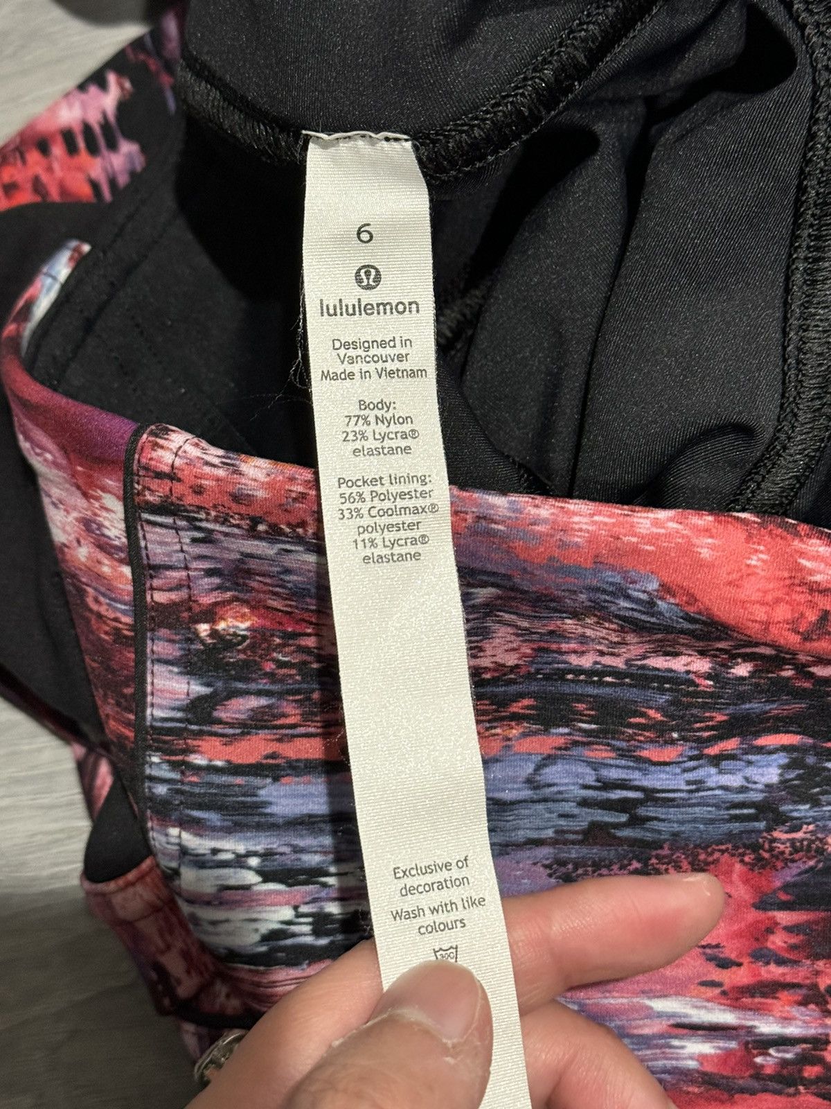 Lululemon Lululemon Sweat and Repeat Tight 28” Legging Size 28" / US 6 / IT 42 - 4 Thumbnail