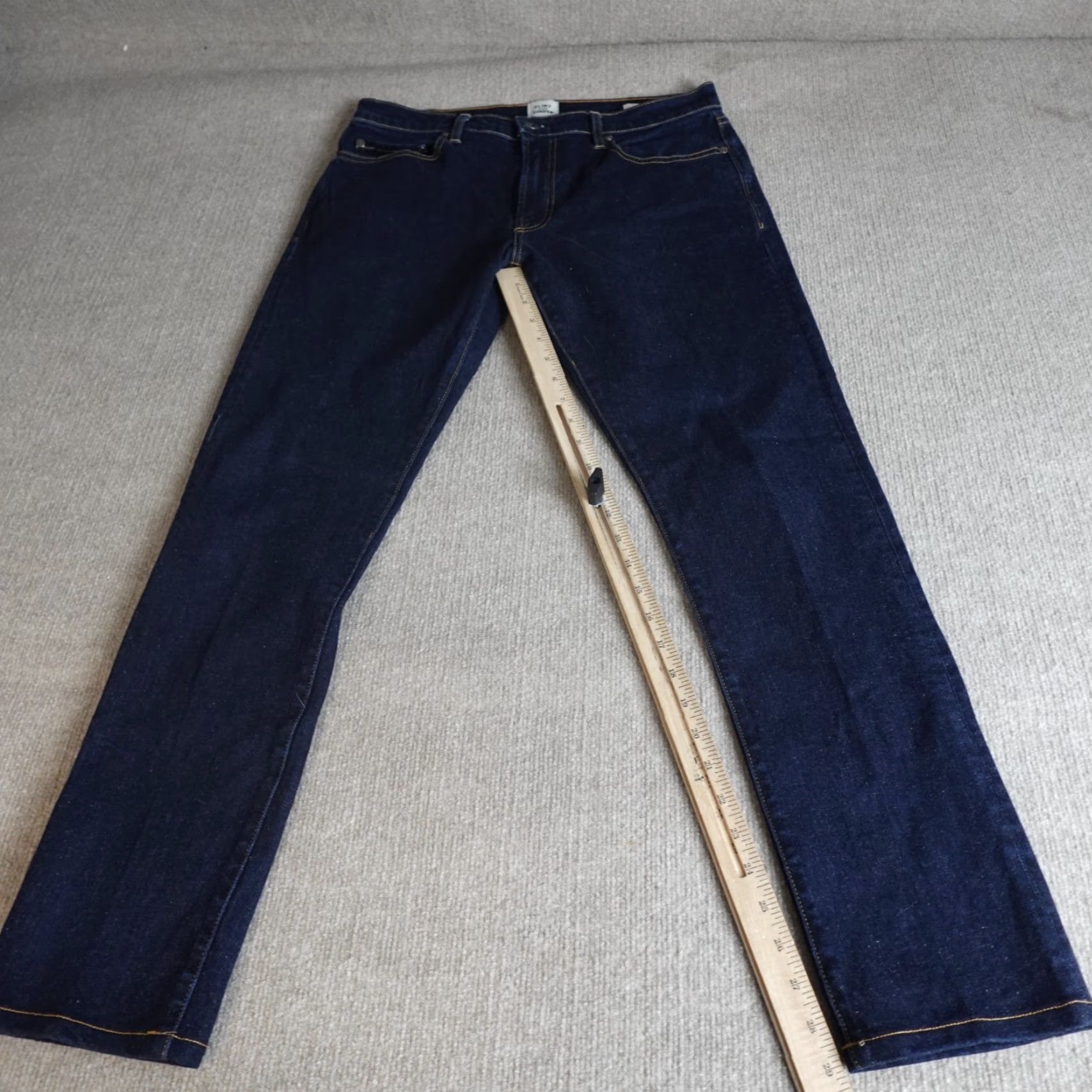Vintage Flint & Tinder Jeans Slim Straight Blue 29 Inseam 5-Pocket Denim Cotton Spandex Belt Loops USA Regular Men’s Size 30? Size US 30 / EU 46 - 7 Thumbnail