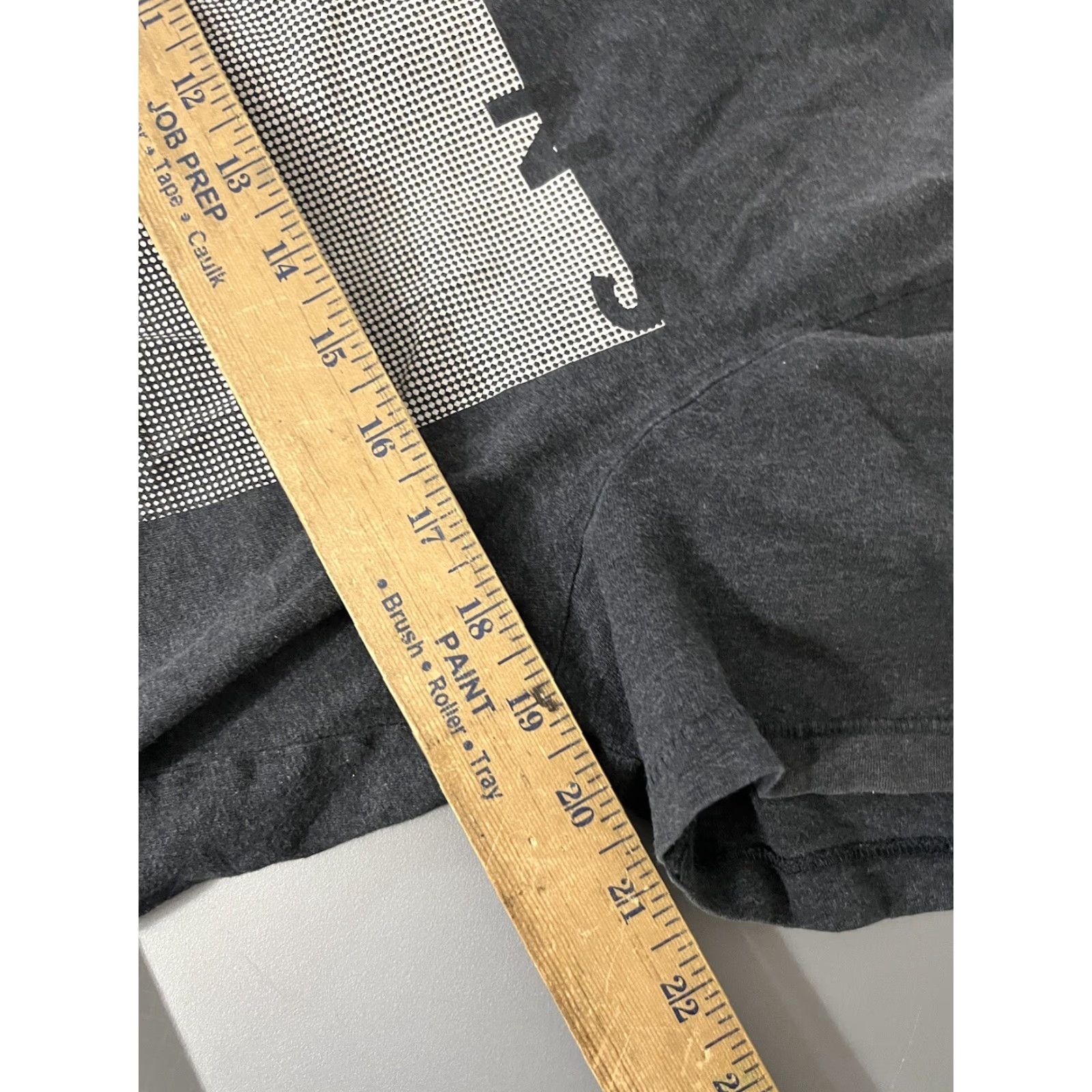 Vintage CALVIN KLEIN JEANS Gray Striped Henley T-Shirt Women Medium Short Sleeve with Pockets Size 32" / US 10 / IT 46 - 5 Thumbnail
