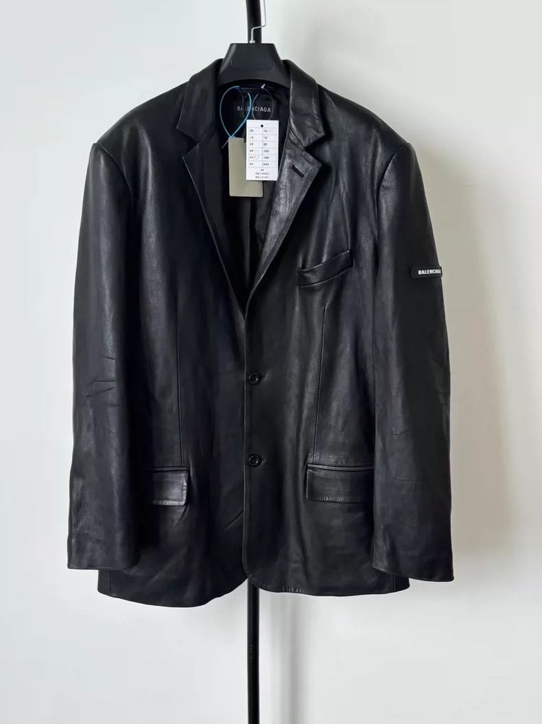 Balenciaga Balenciaga size 44 Solid Logo Single Breasted Long Sleeve L Size US S / EU 44-46 / 1 - 1 Thumbnail