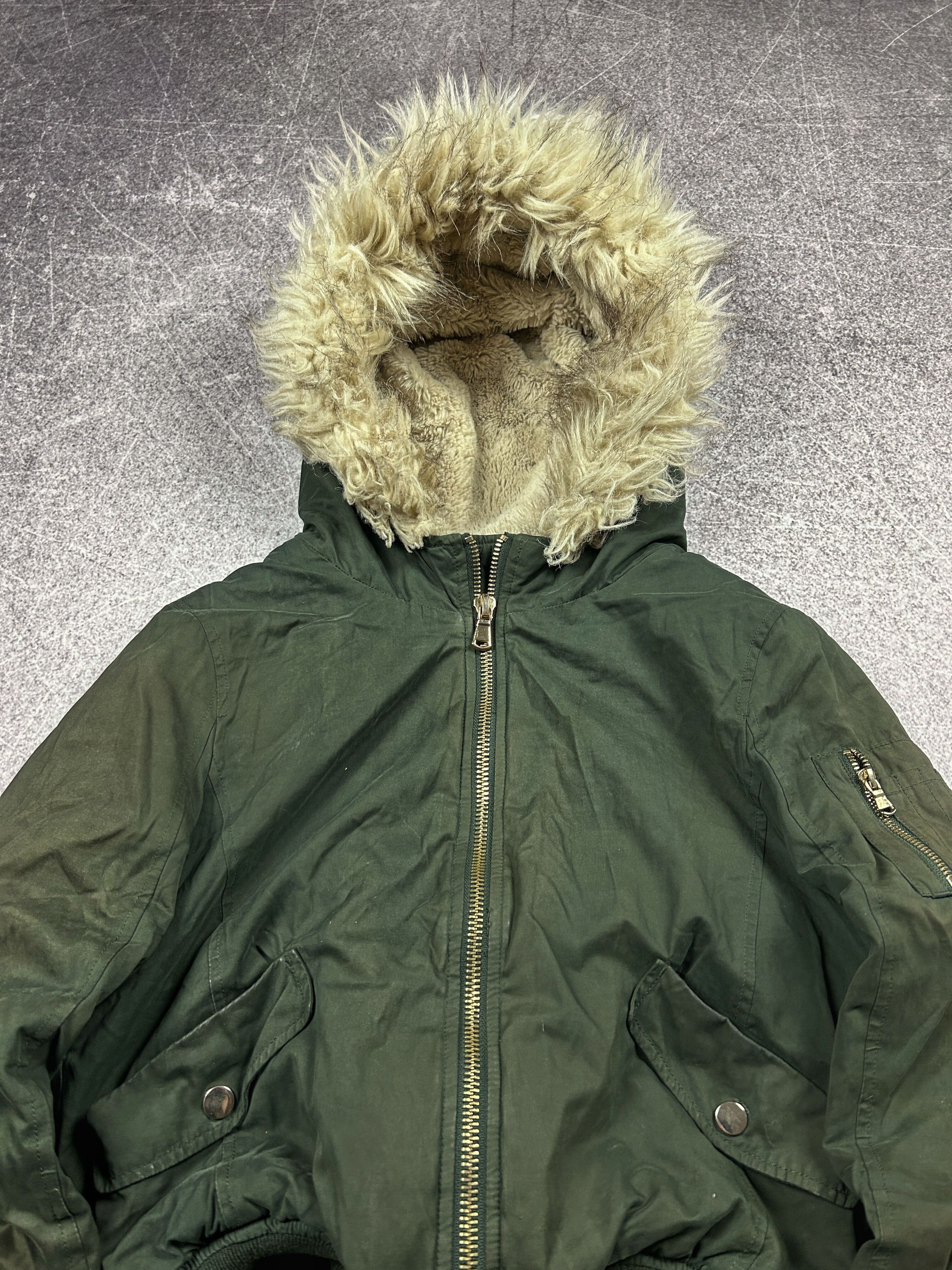 Vintage Fur Hood Cropped Bomber Parka Military Flight Jacket Y2K Size US M / EU 48-50 / 2 - 3 Thumbnail