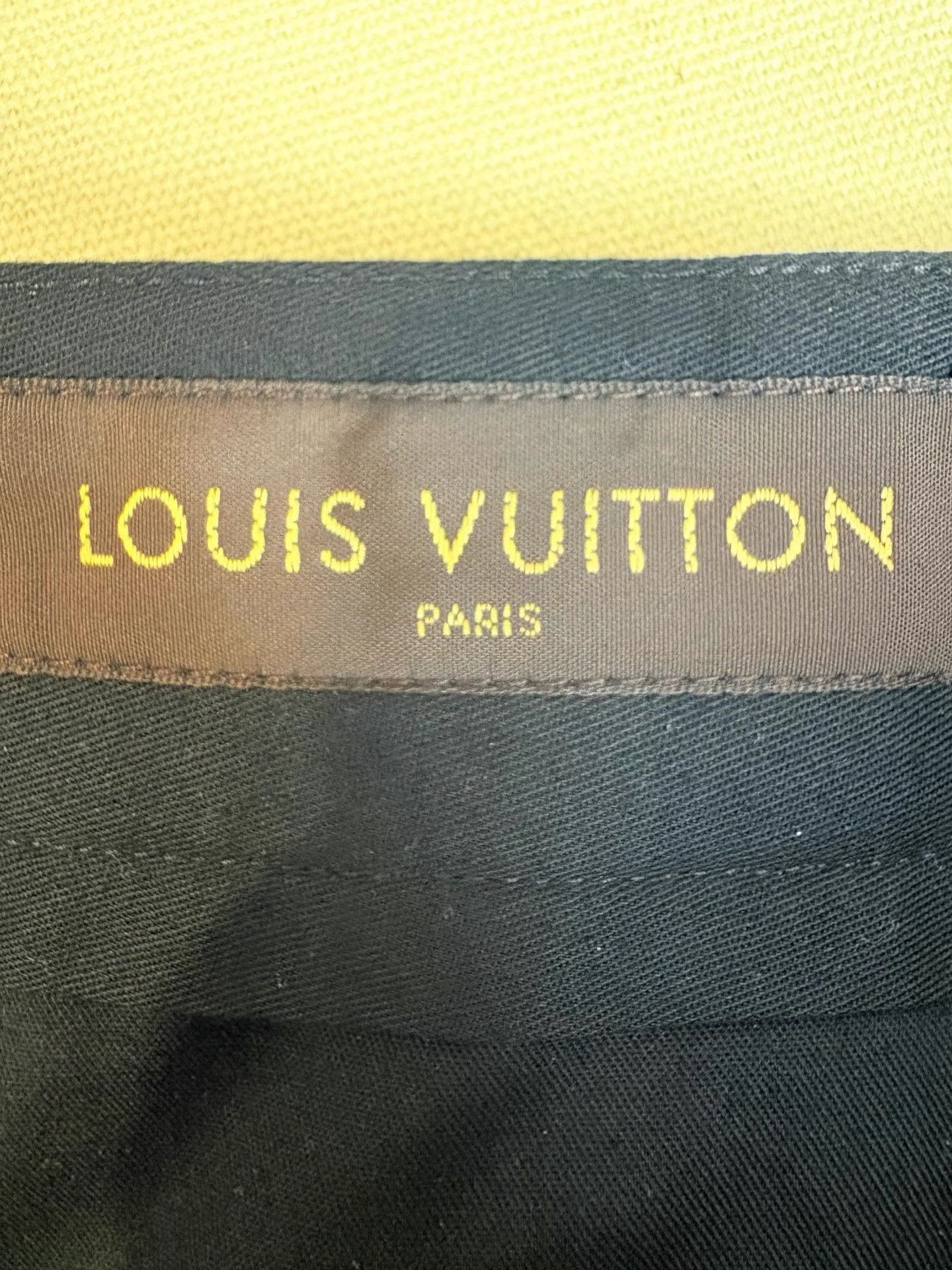 Louis Vuitton Louis Vuitton Black Embroidered Logo Pants K1 Size US 32 / EU 48 - 4 Thumbnail