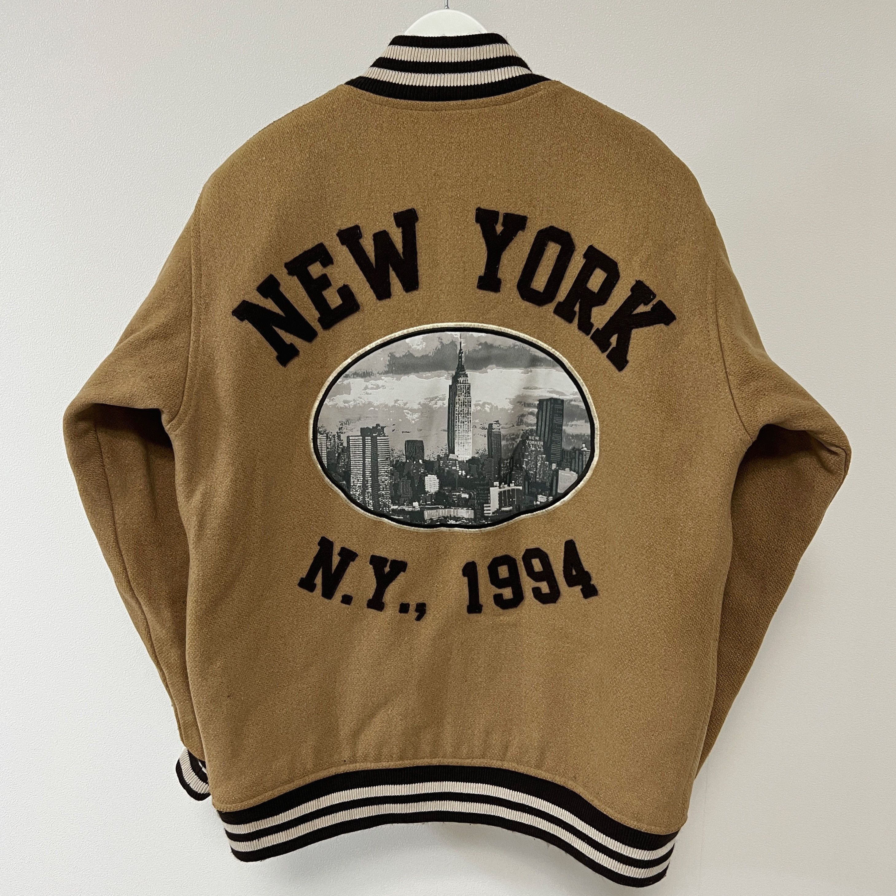 Supreme Supreme 2005 New York 1994 Varsity Jacket Beige Size US M / EU 48-50 / 2 - 2 Thumbnail