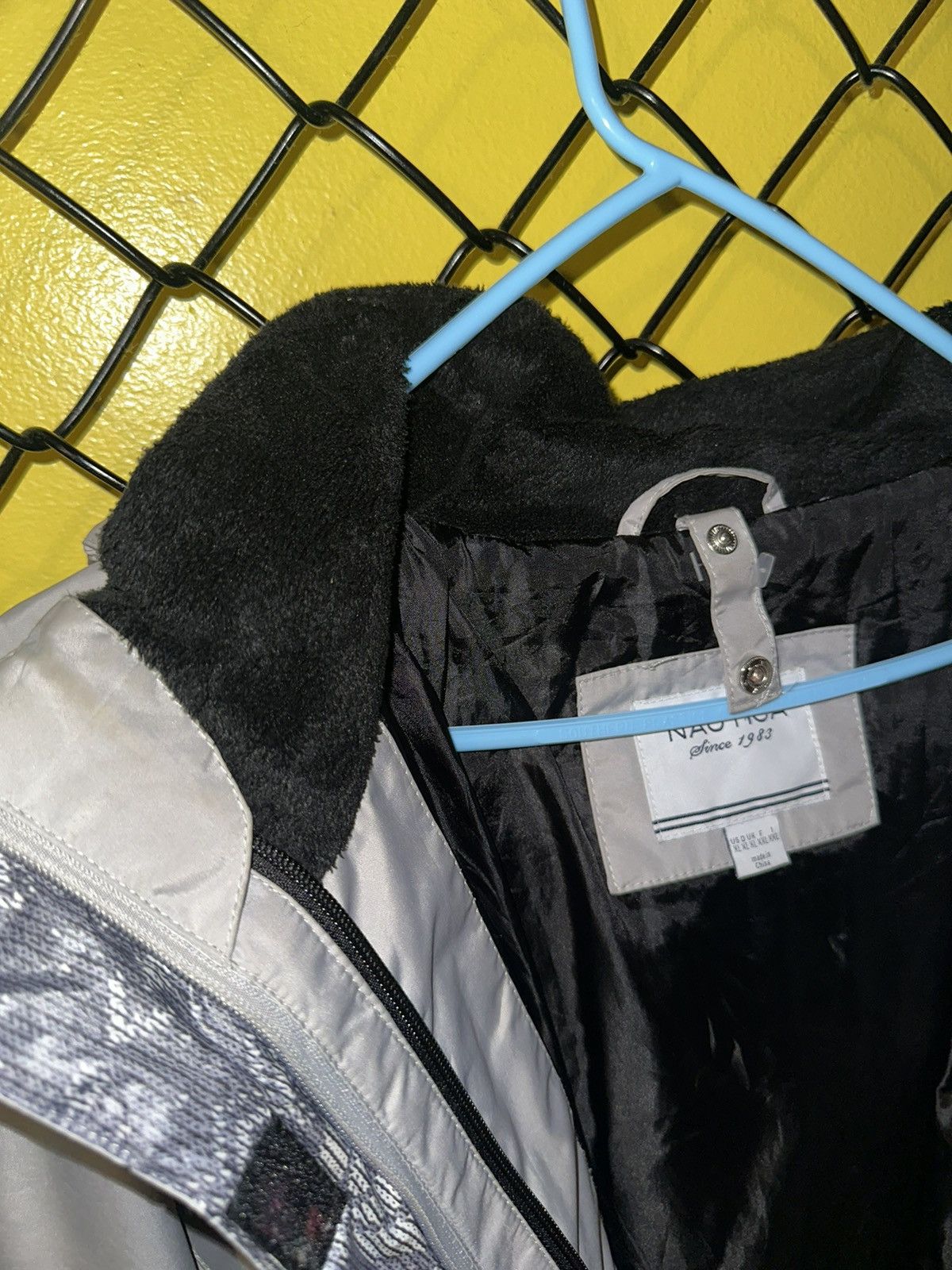 Nautica Nautica grey windbreaker rain jacket size xl Size US XL / EU 56 / 4 - 9 Thumbnail