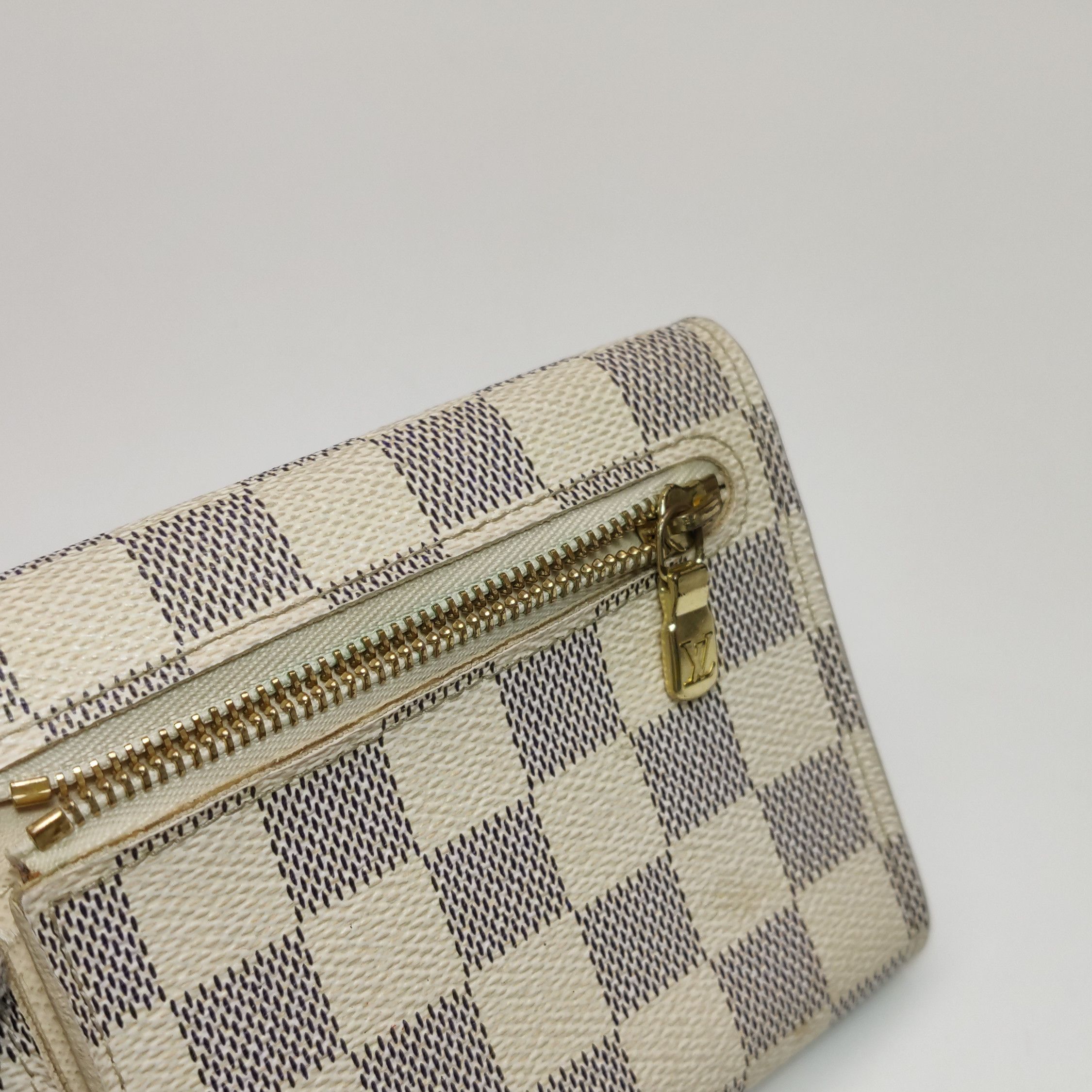 Louis Vuitton Louis Vuitton (LV) solid checkerboard wallet -y2506 Size ONE SIZE - 5 Thumbnail
