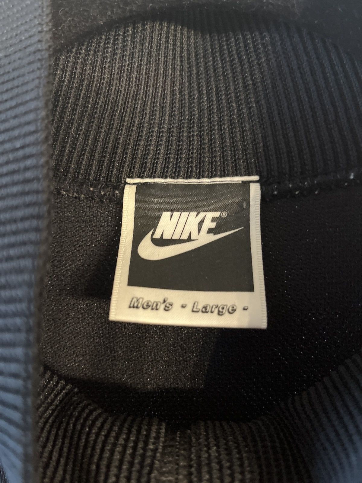 Nike 🇯🇵Nike international JAPAN 🇯🇵 realize track jacket Japan L Size US L / EU 52-54 / 3 - 4 Thumbnail