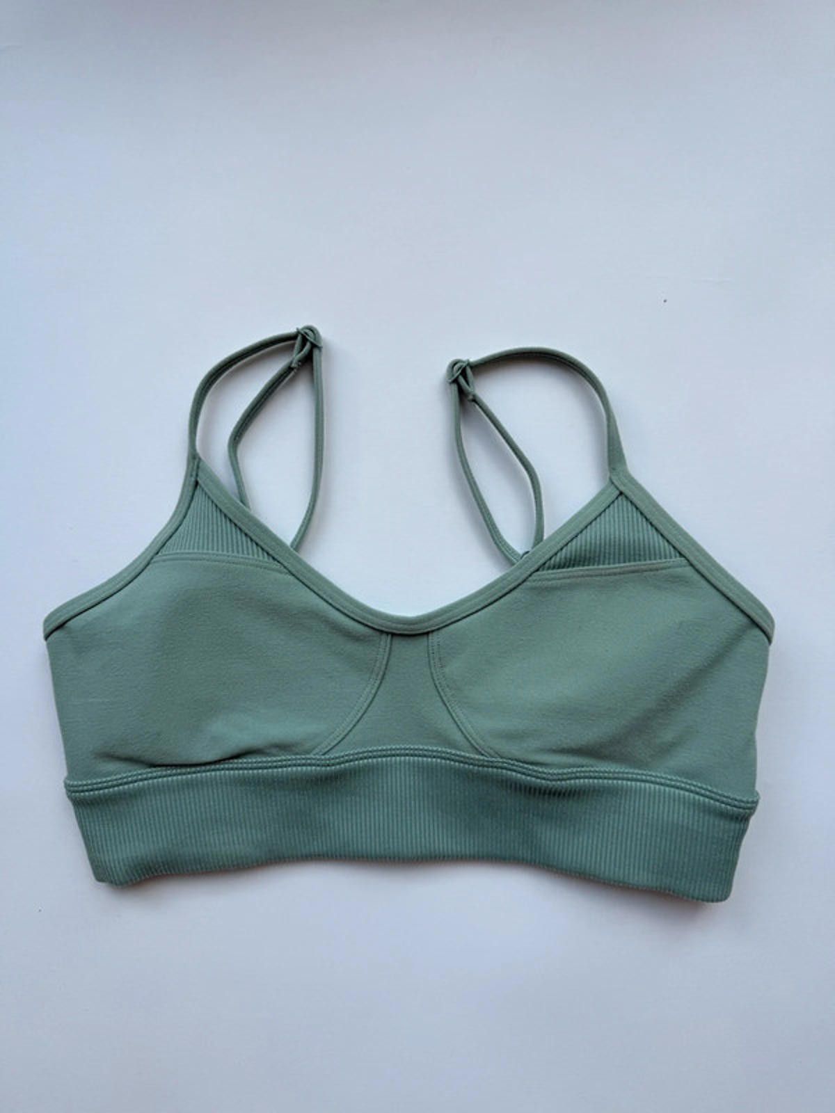 Other Alo Yoga Green sports bra Size ONE SIZE - 2 Thumbnail