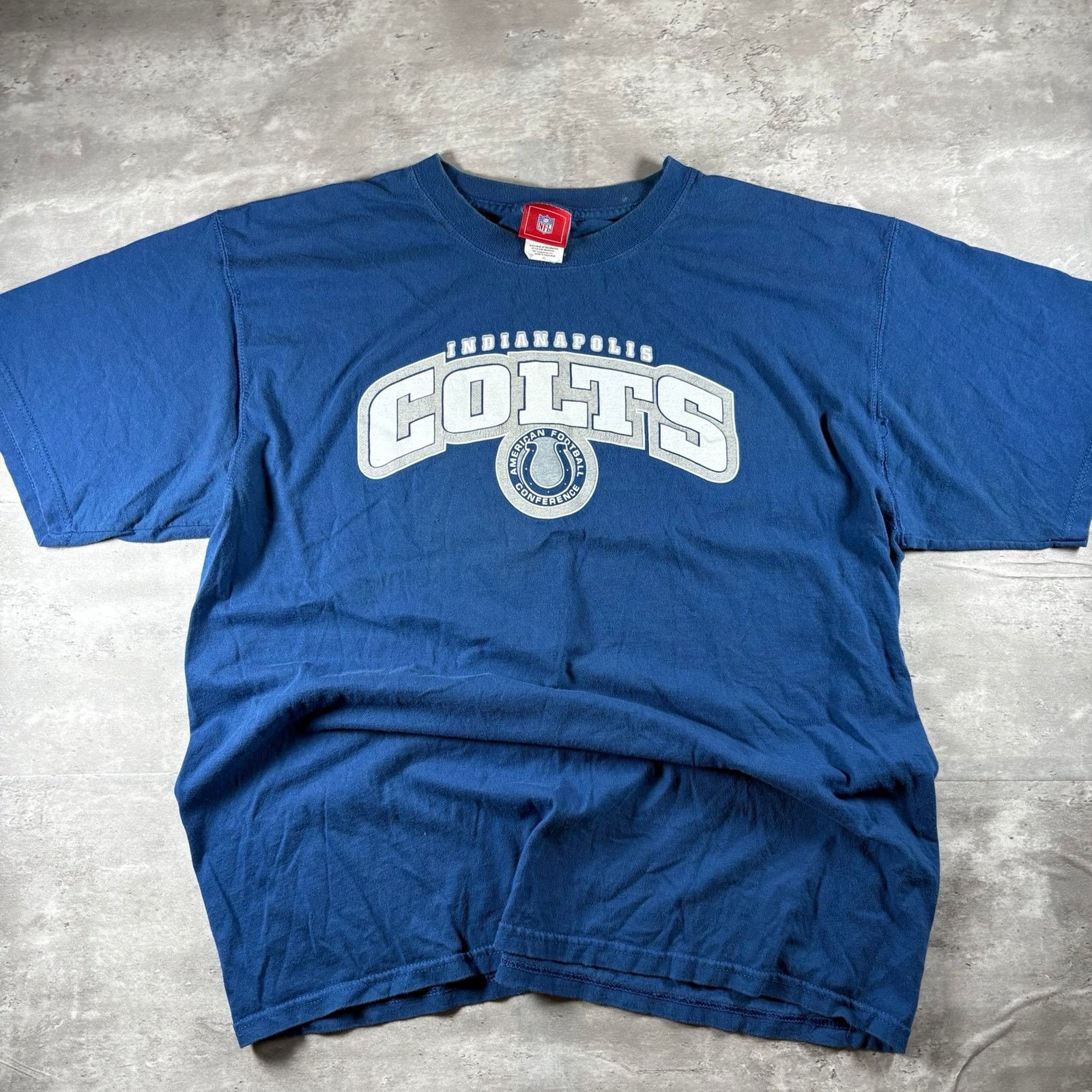 NFL Vintage colts t shirt Size US XL / EU 56 / 4 - 1 Thumbnail