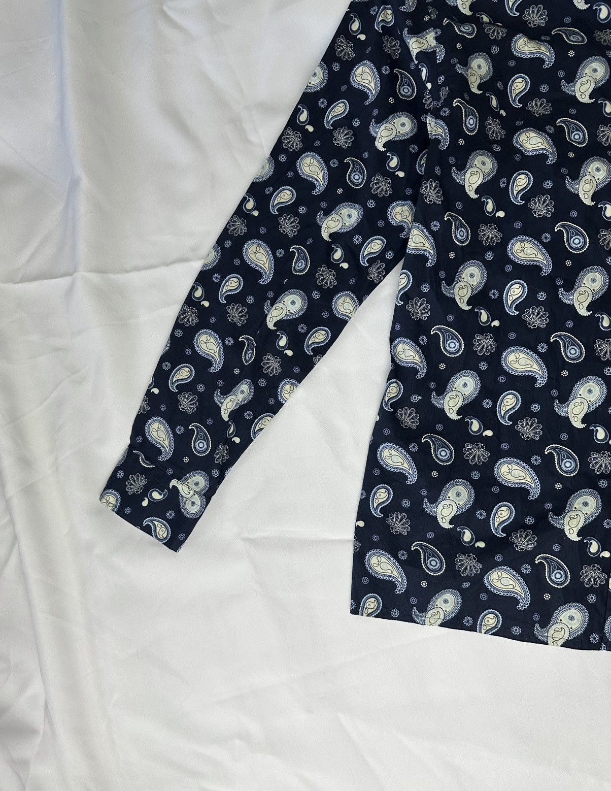 Merc Merc London Paisley Navy Shirt In Perfect Condition Size S-M Size US S / EU 44-46 / 1 - 4 Thumbnail