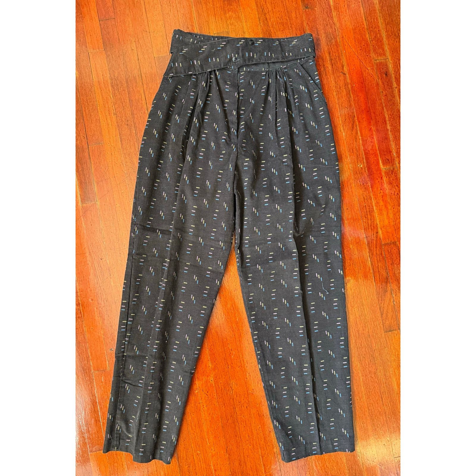 Vintage Vintage 70’s Union Made Black Corduroy Tapered Belt Pants XS Size 28" / US 6 / IT 42 - 3 Thumbnail